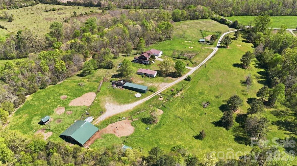 2976 / 2980 Propst RD, Clover, SC 29710