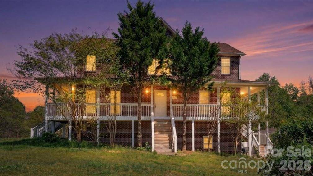 2976 / 2980 Propst RD, Clover, SC 29710