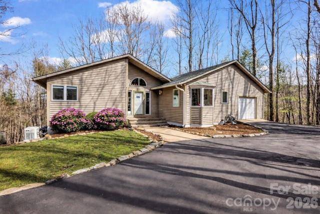 209 Walnut Ridge RD, Brevard, NC 28712