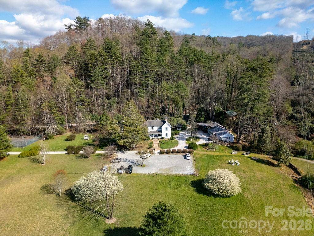 151 Everett RD, Pisgah Forest, NC 28768