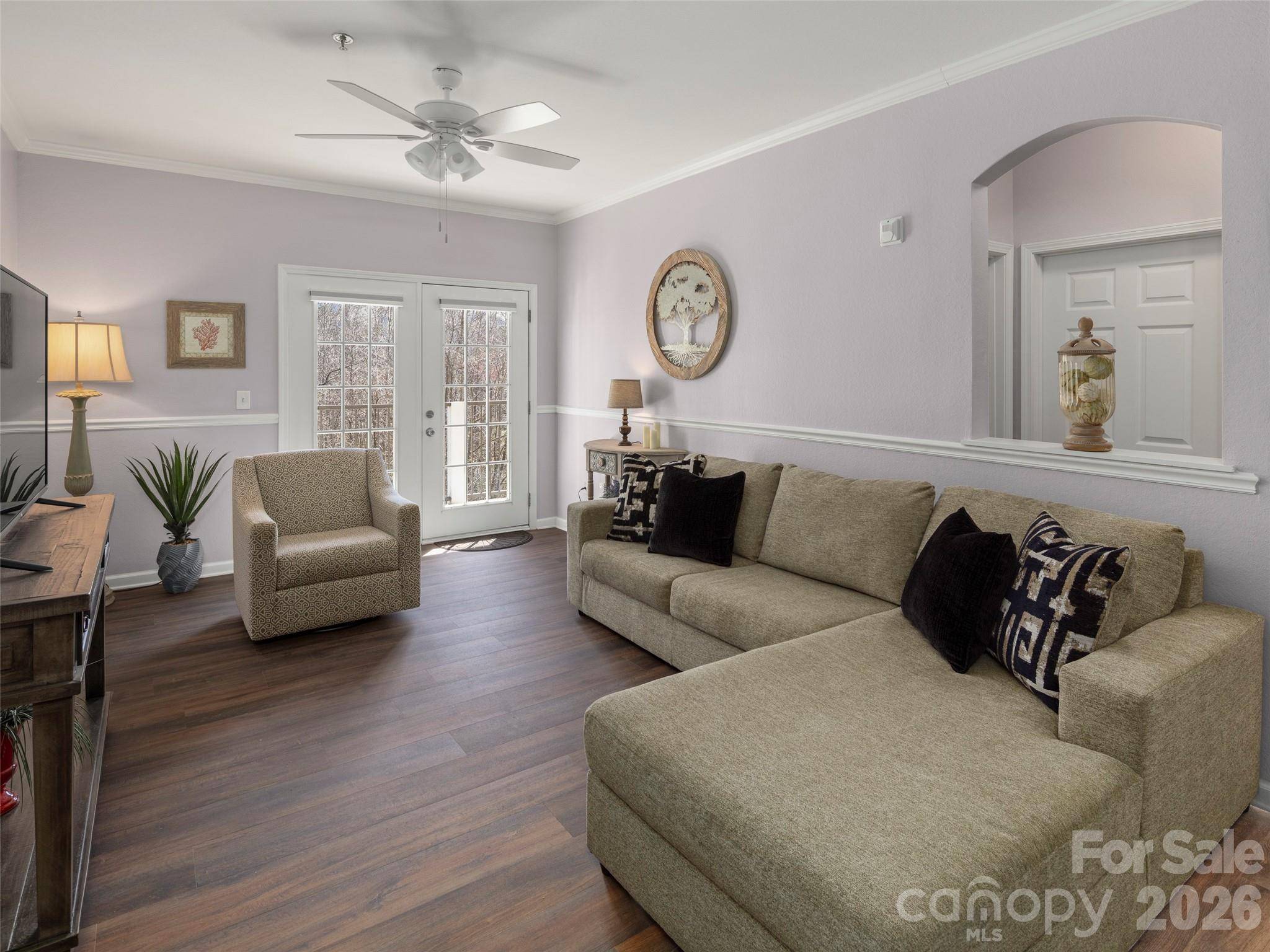 900 Vista Lake DR #208, Candler, NC 28715