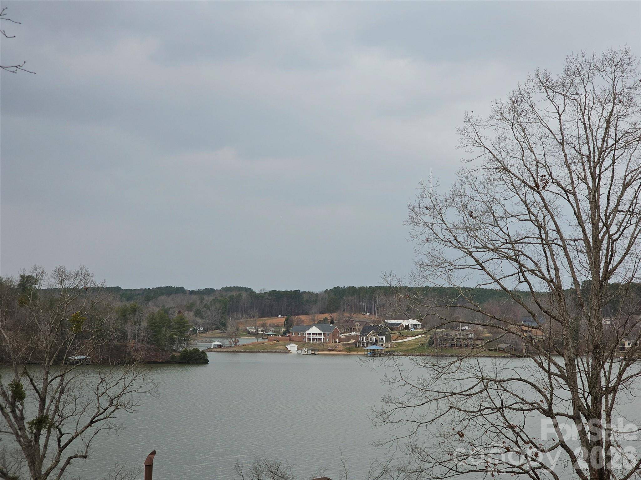 3431 6th Street DR NW, Hickory, NC 28601