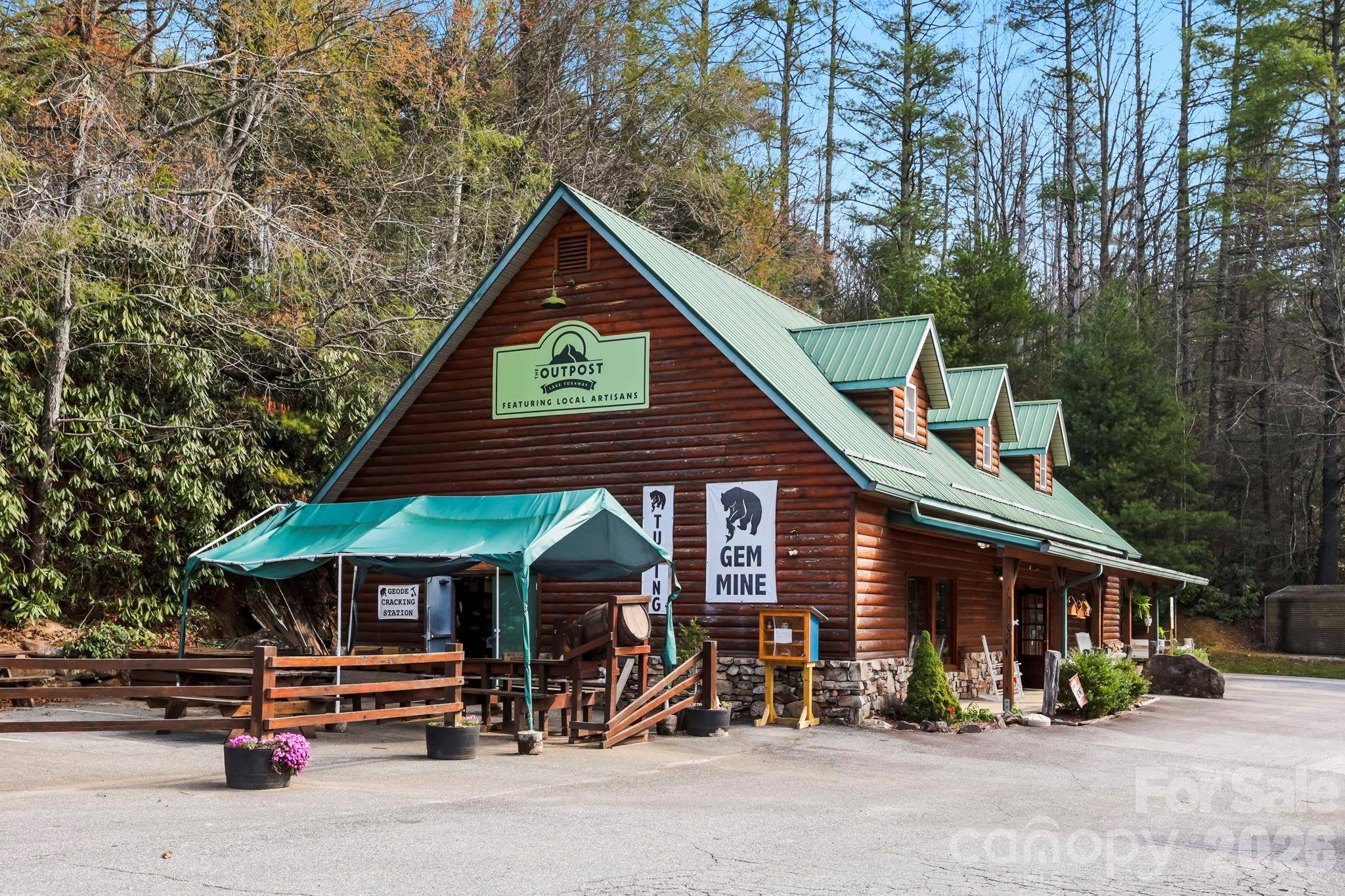 10932 Rosman HWY, Lake Toxaway, NC 28747