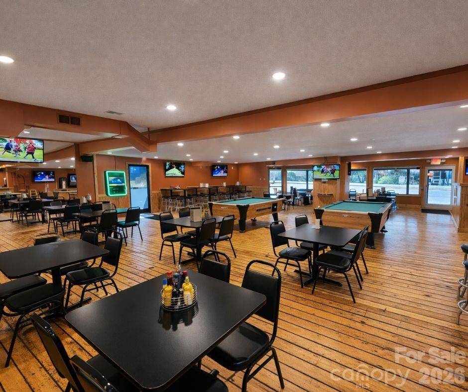 1519 W NC Hwy 150 HWY, Lincolnton, NC 28092