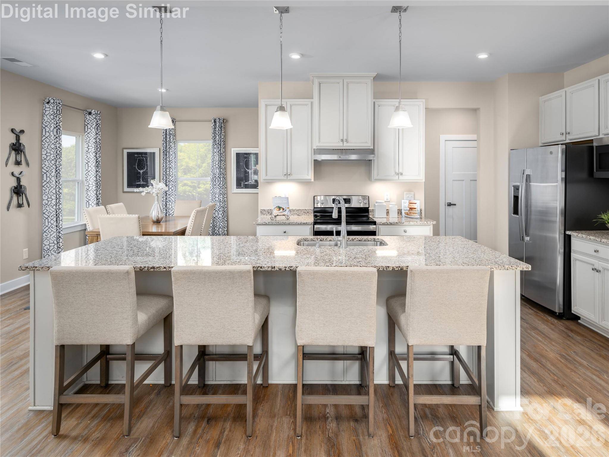 2051 Fernway DR, Charlotte, NC 28216