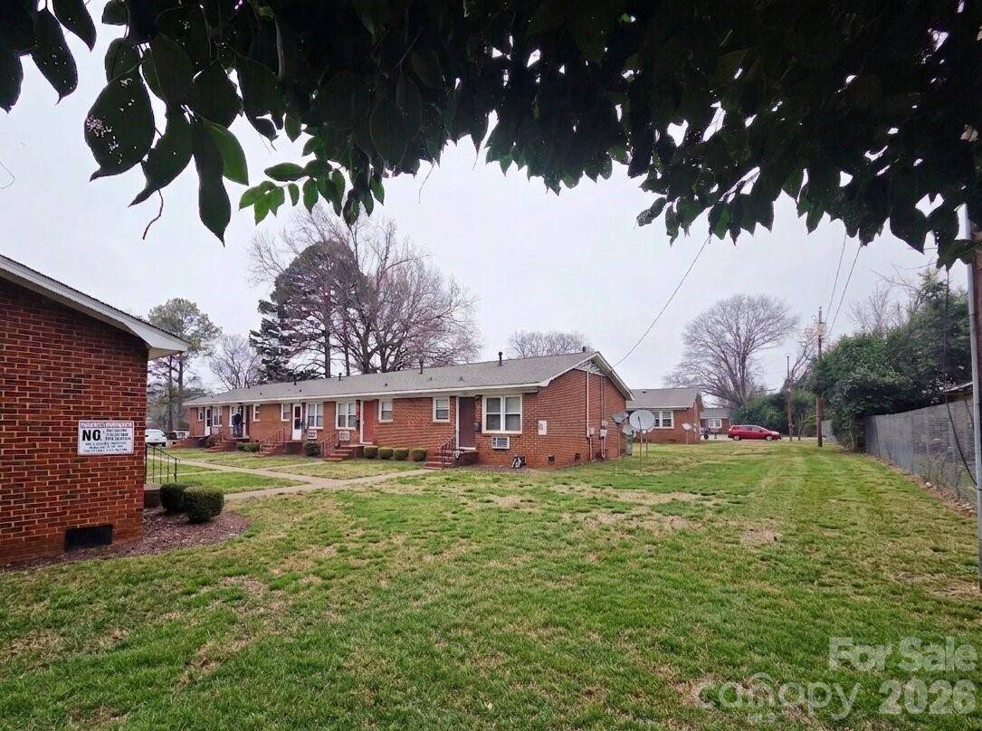 3500 N Sharon Amity RD, Charlotte, NC 28205