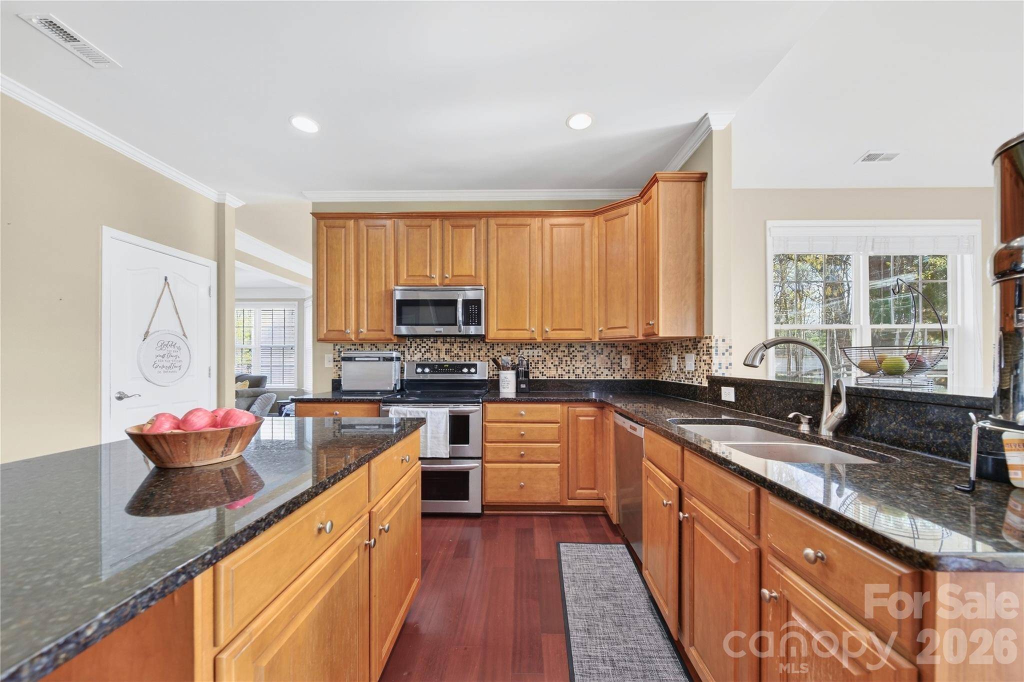 851 Brookdale LN, Stanley, NC 28164