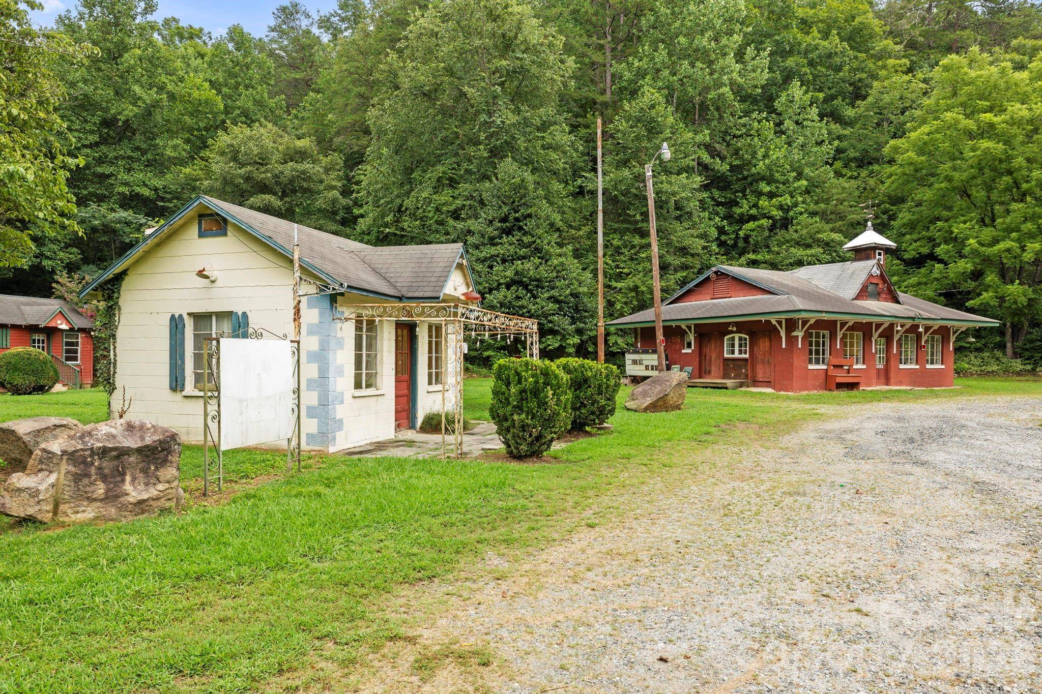 6080 US 64/74A HWY, Lake Lure, NC 28746