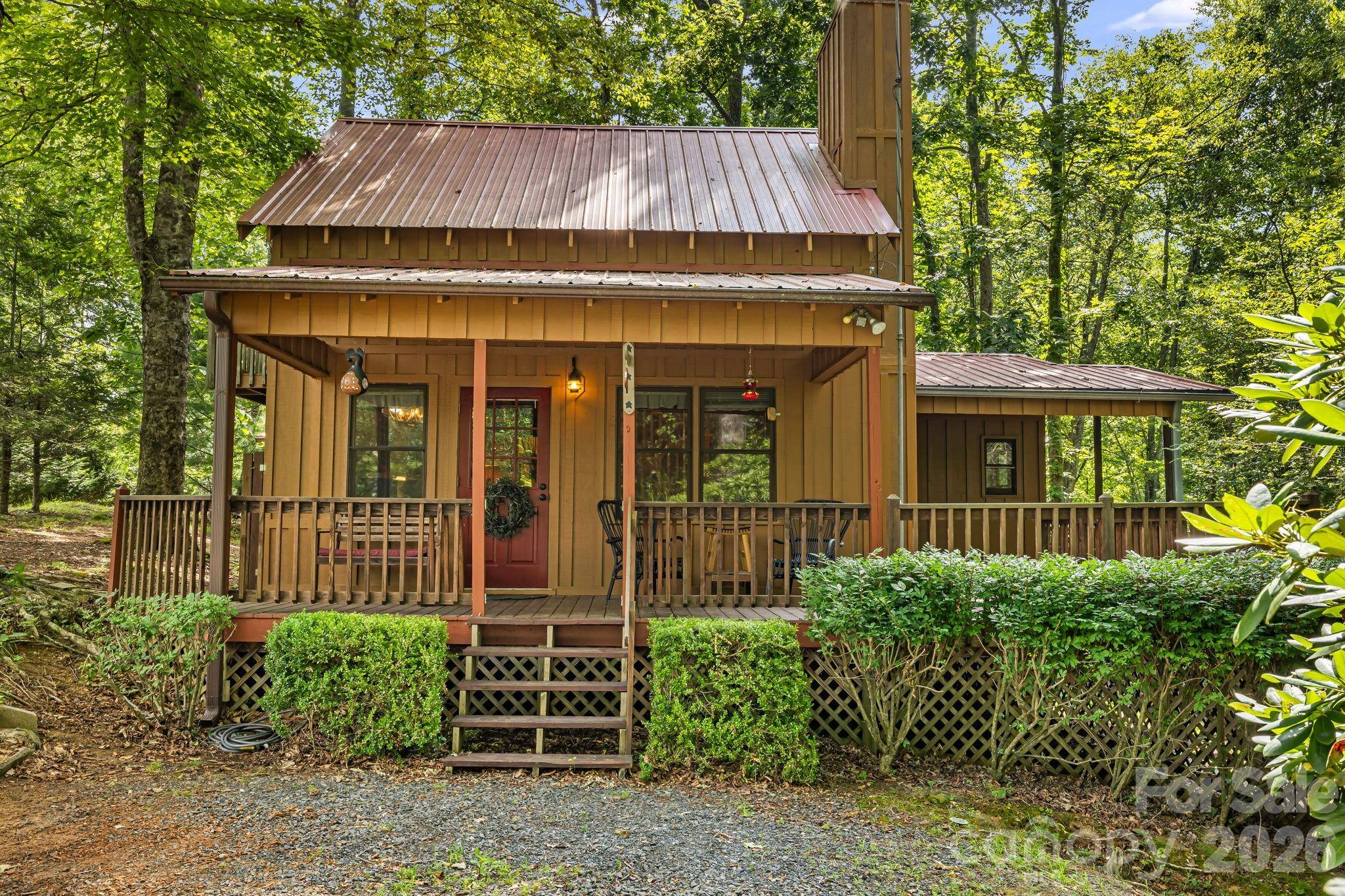 180 Grace WAY, Green Mountain, NC 28740