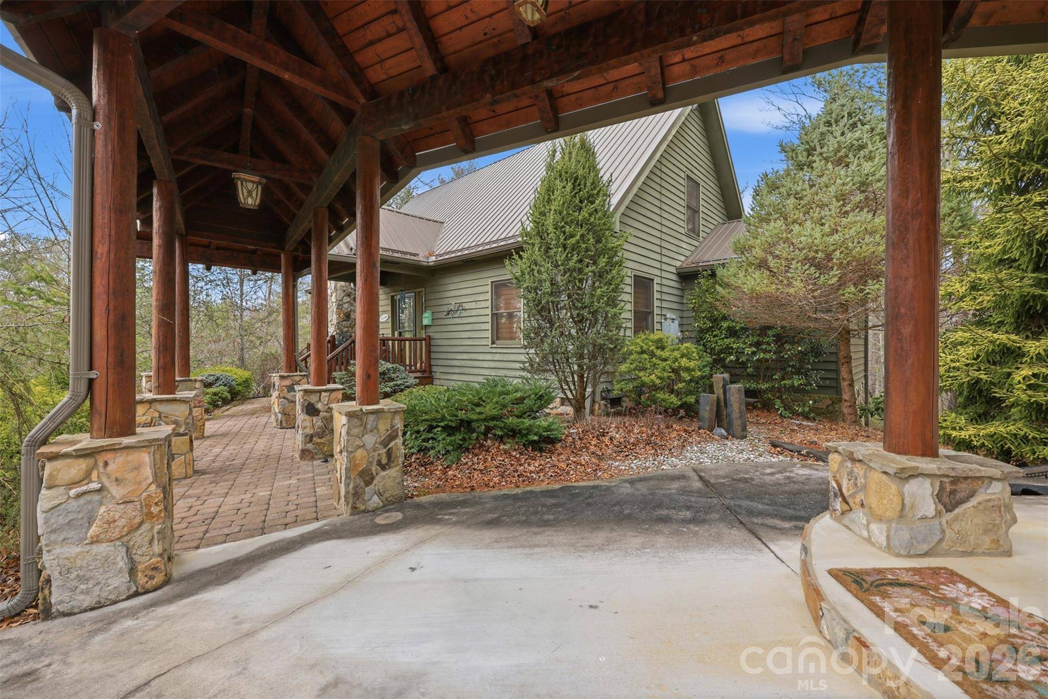 1721 Meadow RD, Ferguson, NC 28624