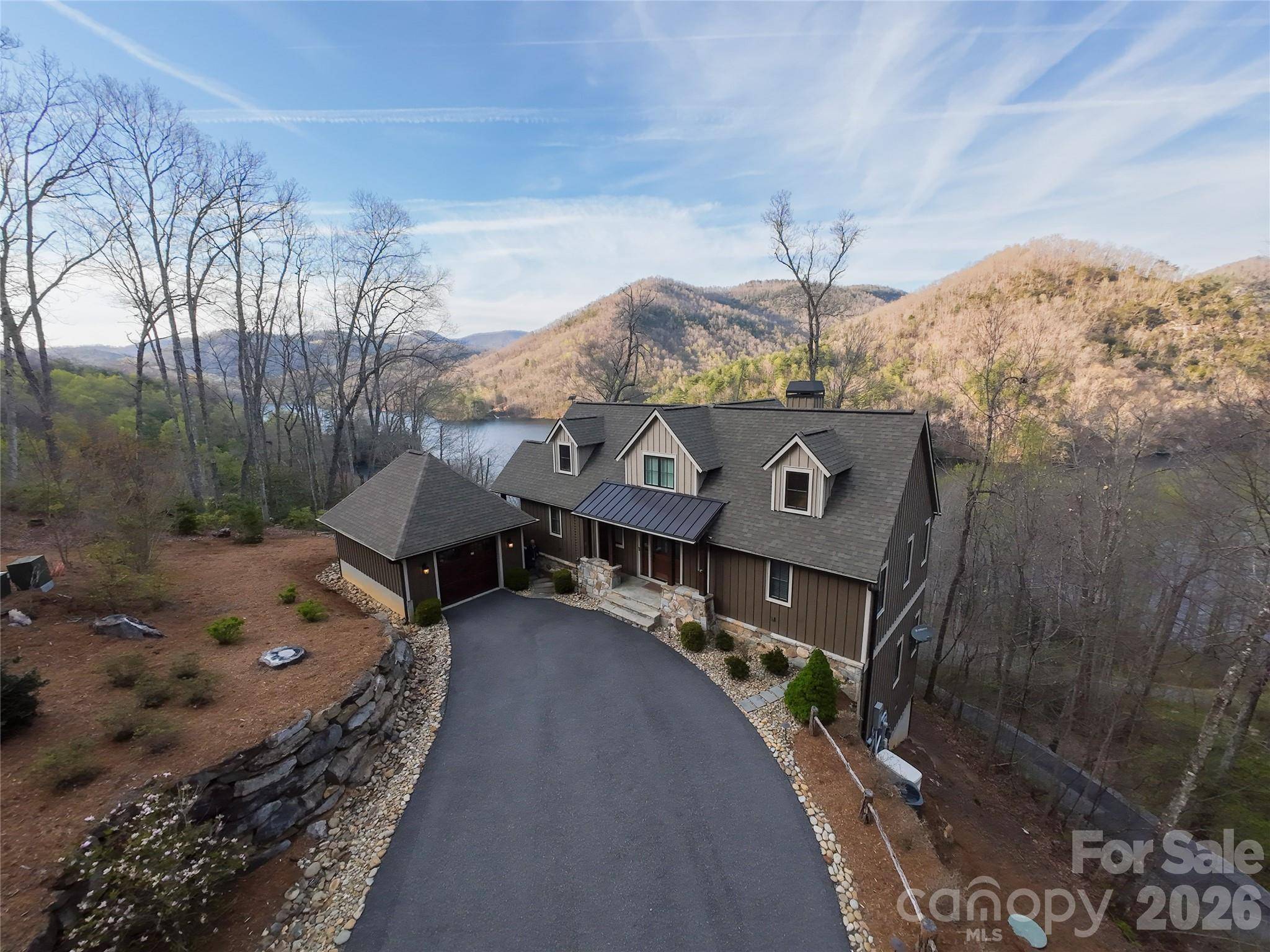 86 Indigo Bunting CT, Tuckasegee, NC 28783