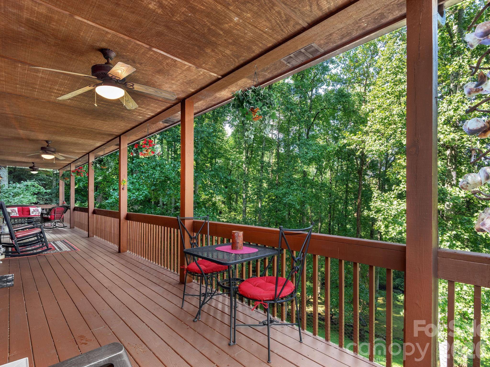 420 Chimney Rock DR, Weaverville, NC 28787