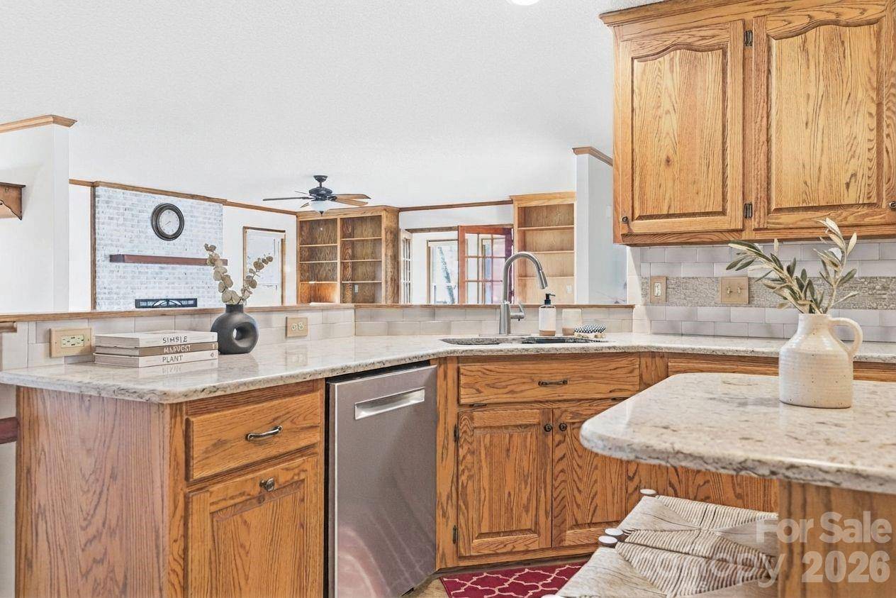 109 Normandy AVE, Boonville, NC 27011