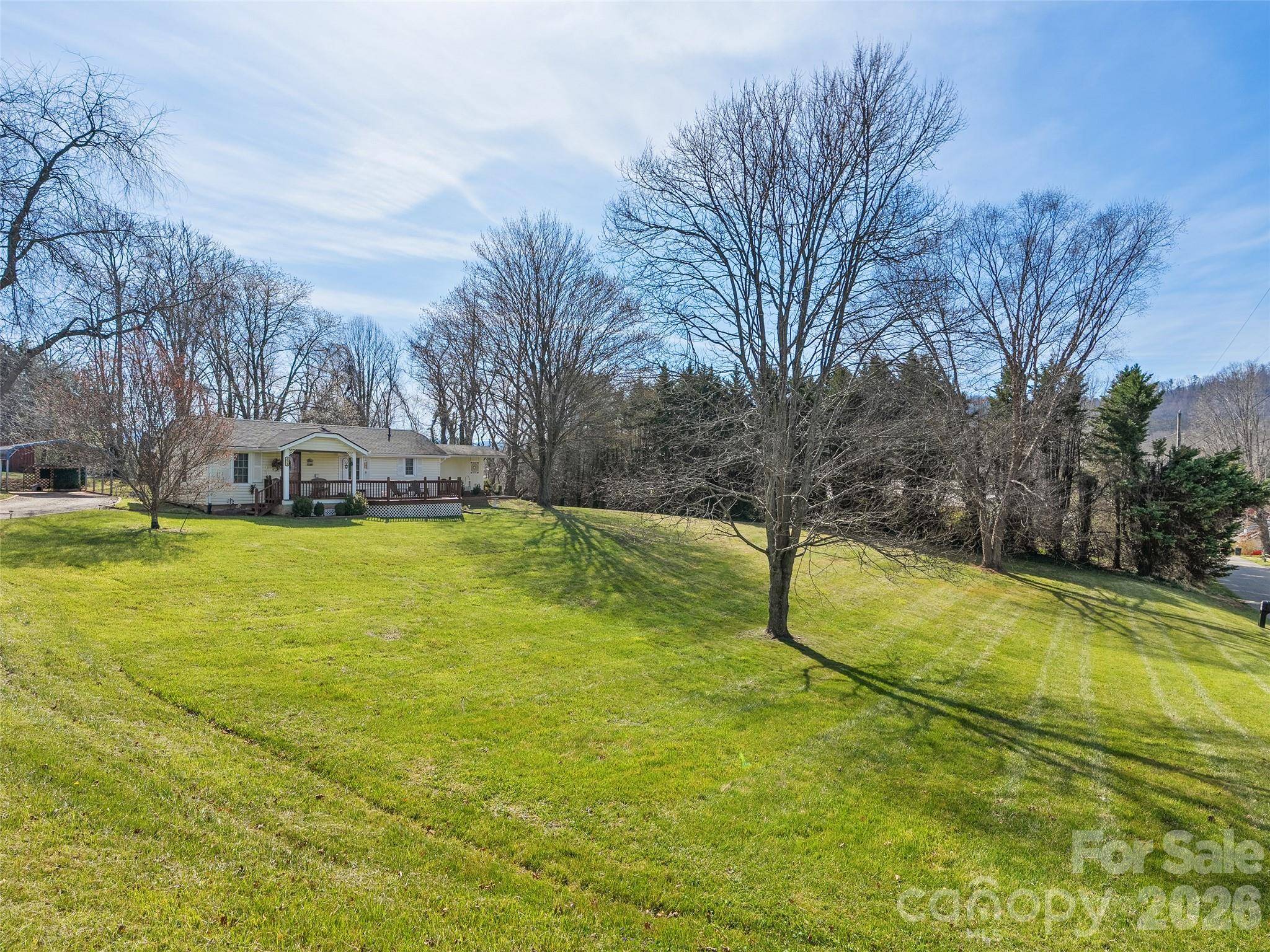 19 Mingus ST, Canton, NC 28716