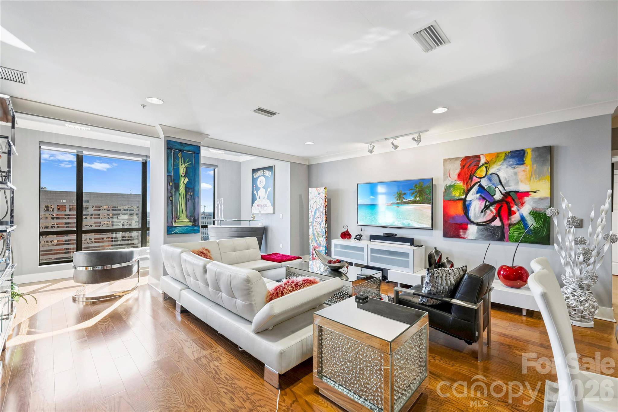 222 S Caldwell ST #1612, Charlotte, NC 28202