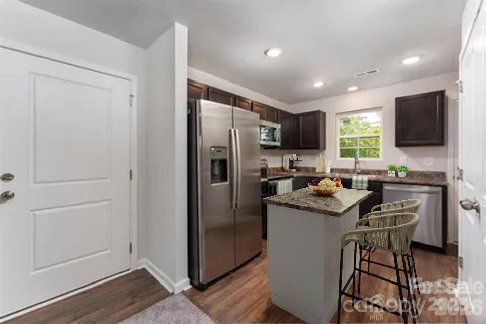 27 Forest Park RD, Marion, NC 28752