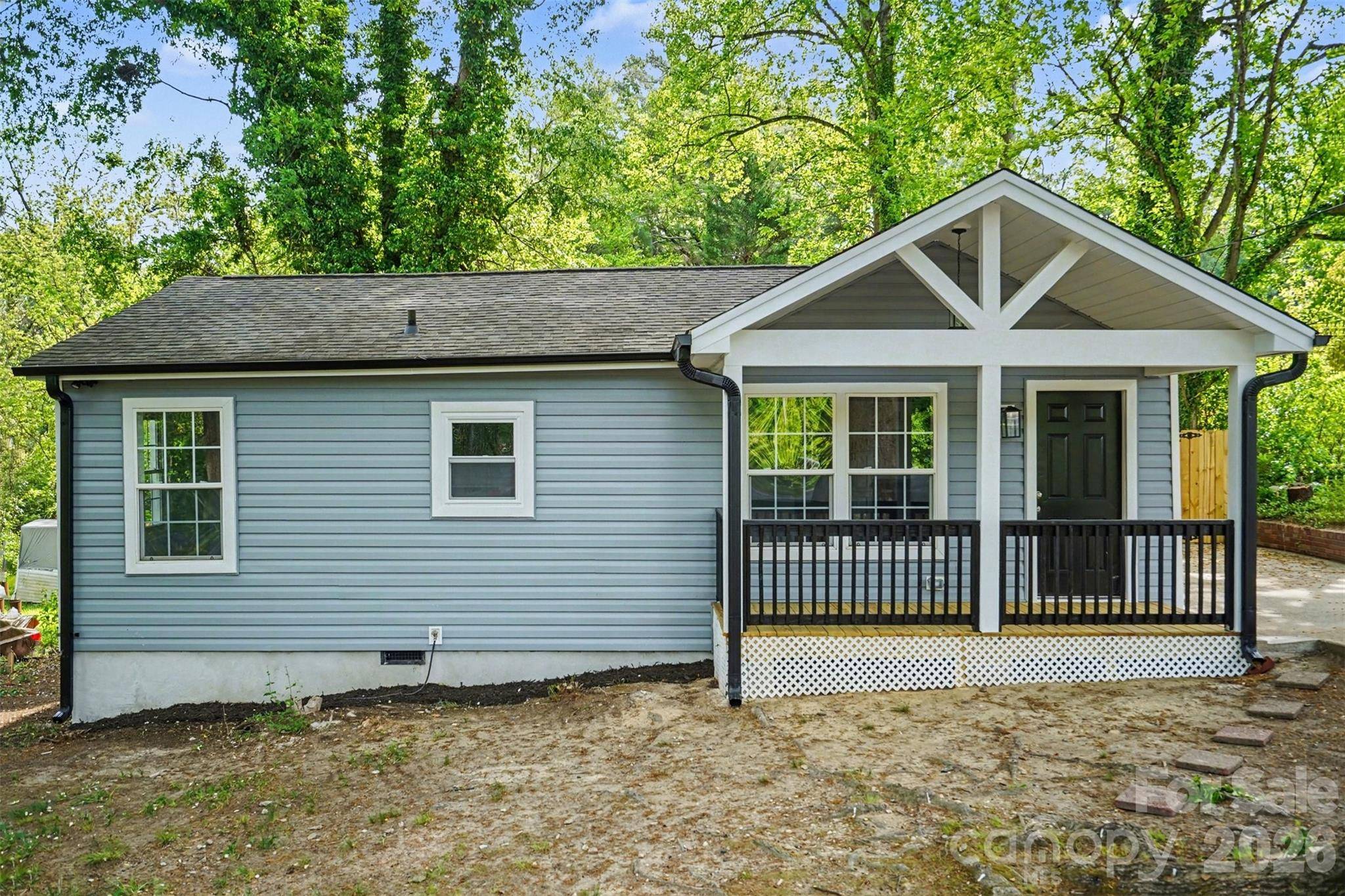 722 S Weldon ST, Gastonia, NC 28052