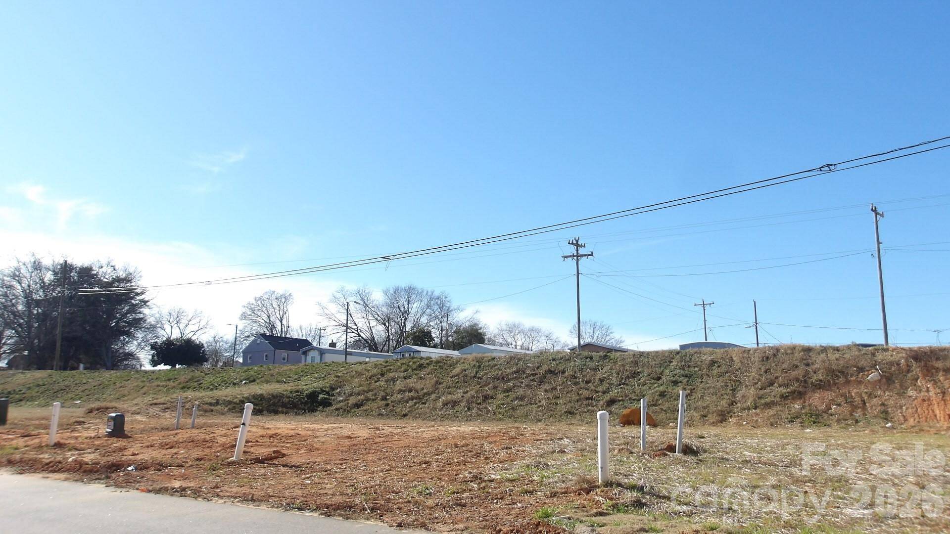 1972 W Davidson AVE, Gastonia, NC 28052