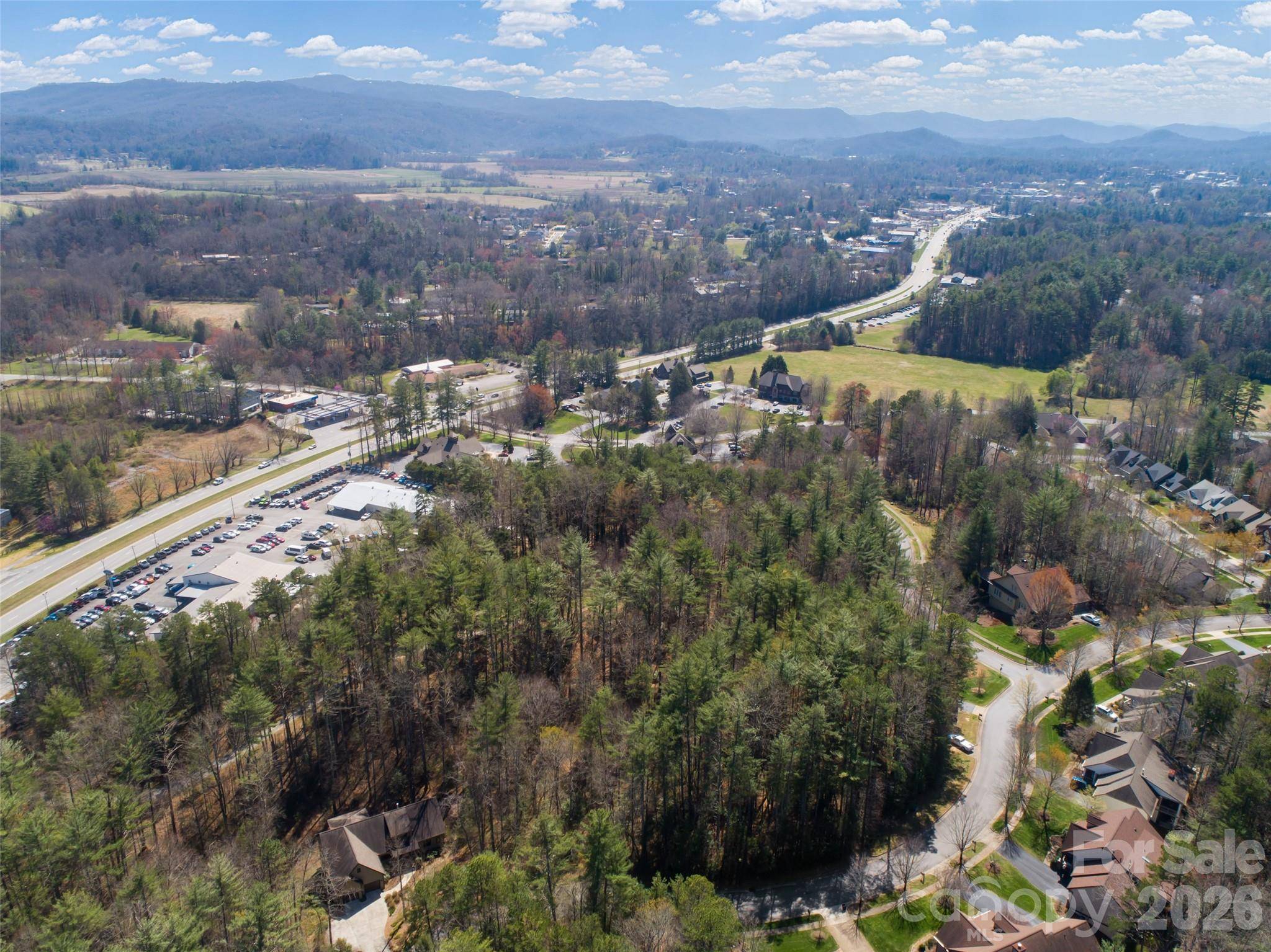 000 Camptown RD, Brevard, NC 28712