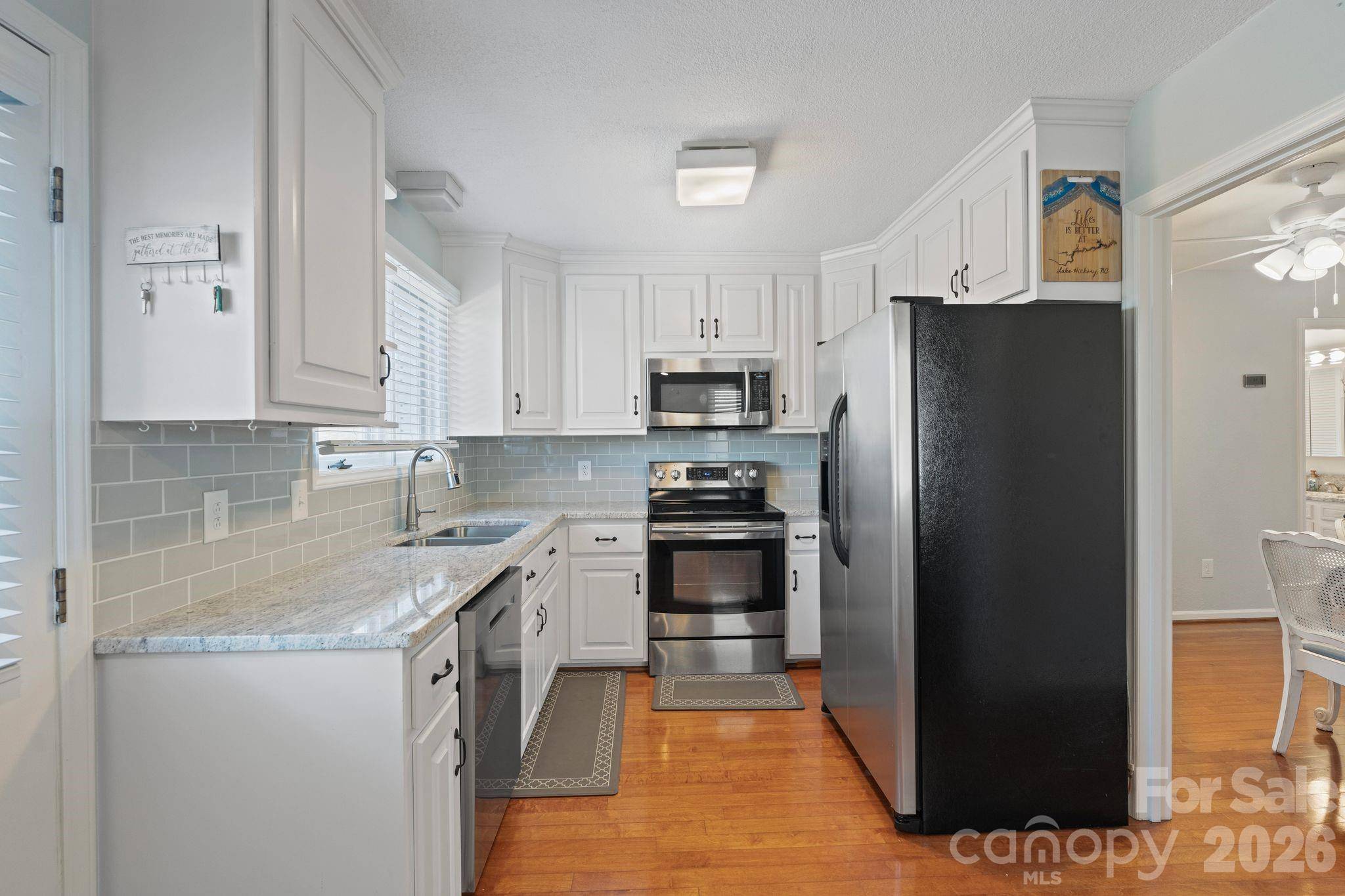 6234 Ruffin LN, Conover, NC 28613