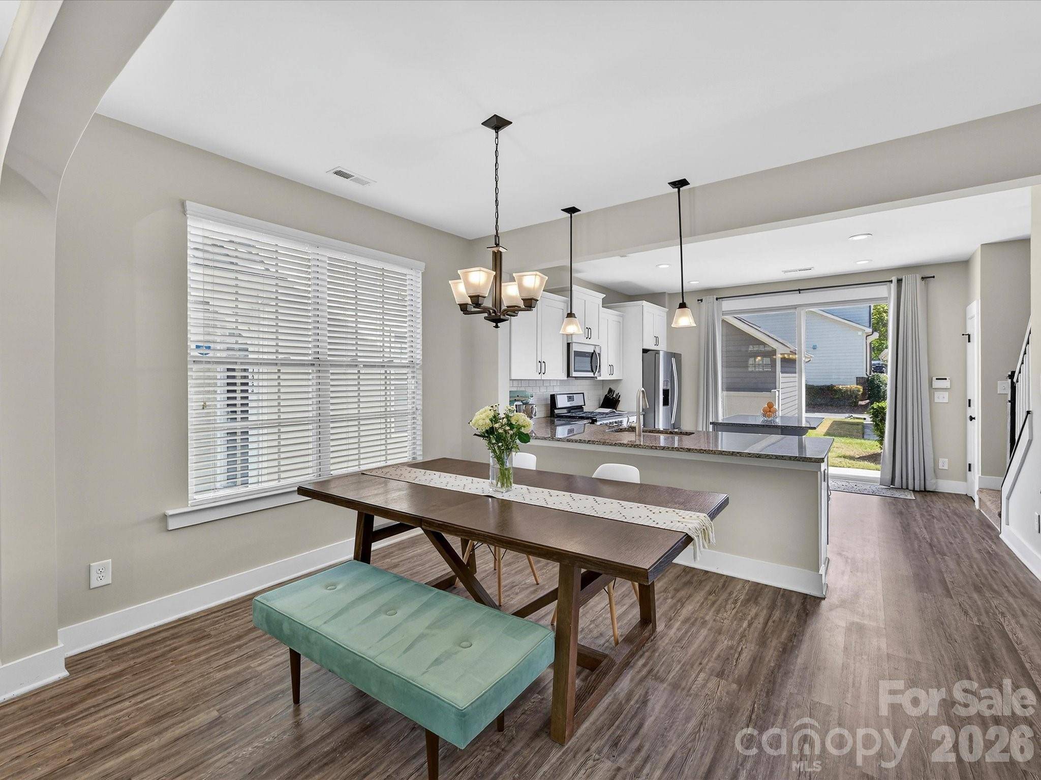 2718 Tranquil Oak PL, Charlotte, NC 28206