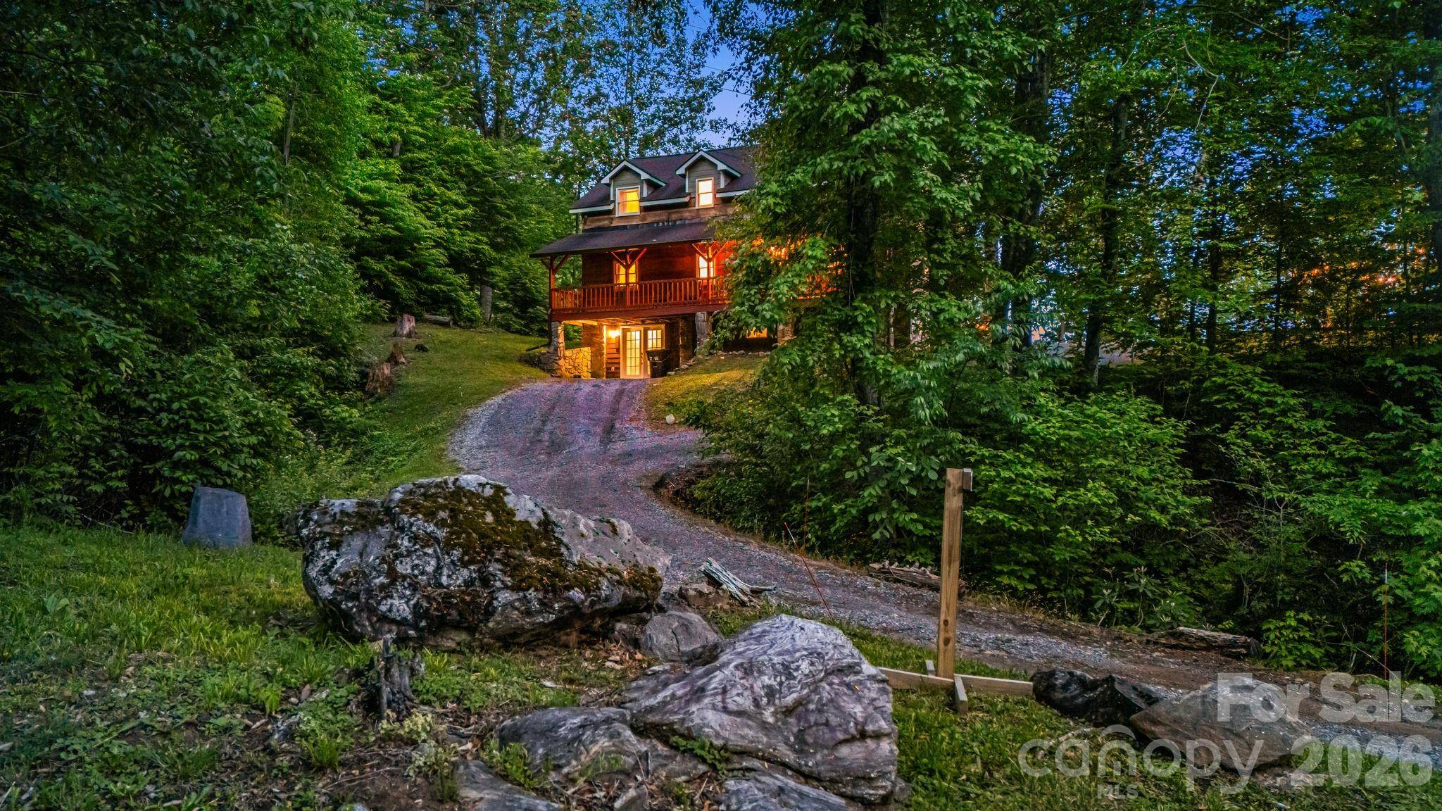 114 Johns Creek RD, Canton, NC 28716