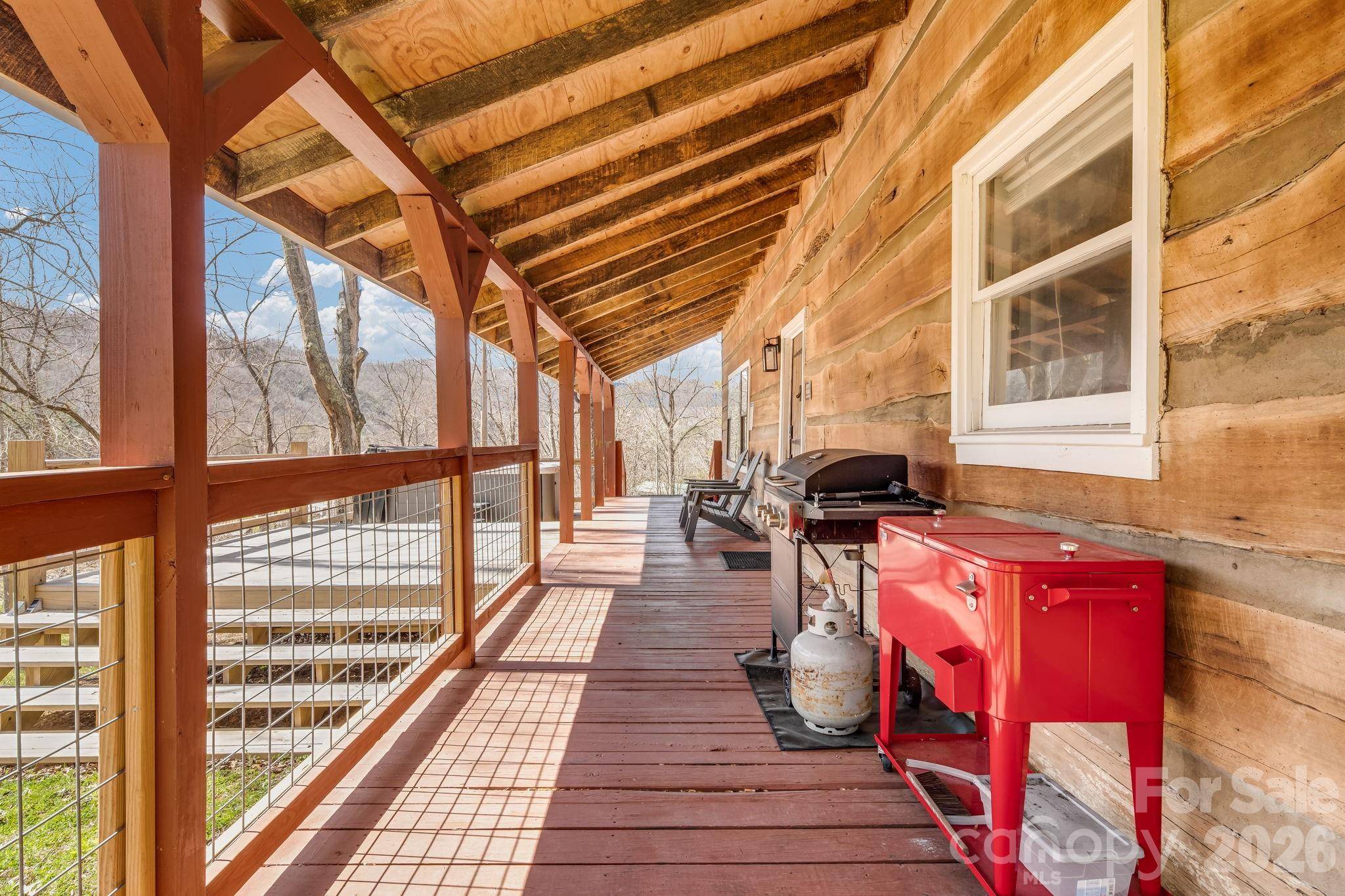 114 Johns Creek RD, Canton, NC 28716