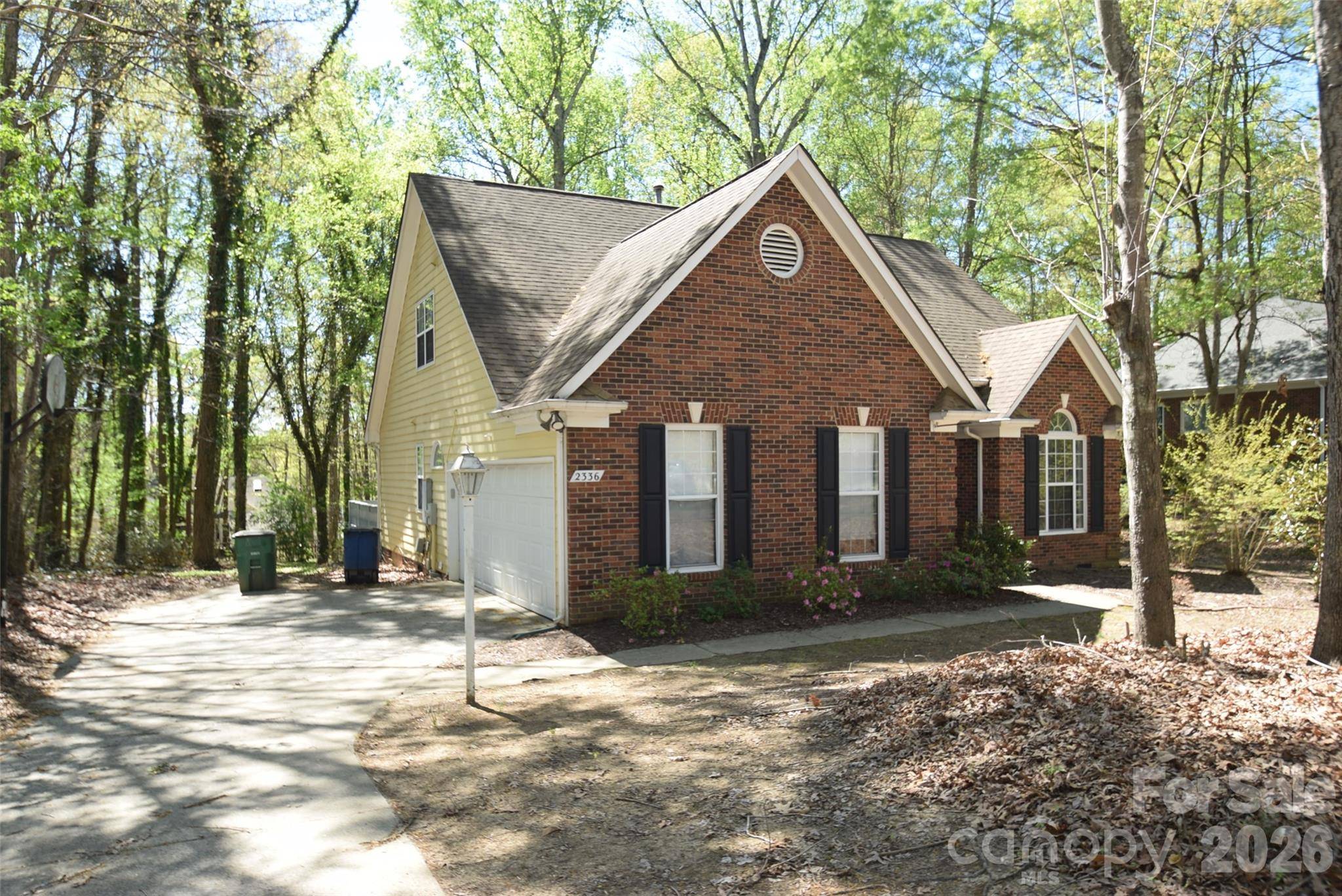 2336 Mill House LN, Matthews, NC 28104