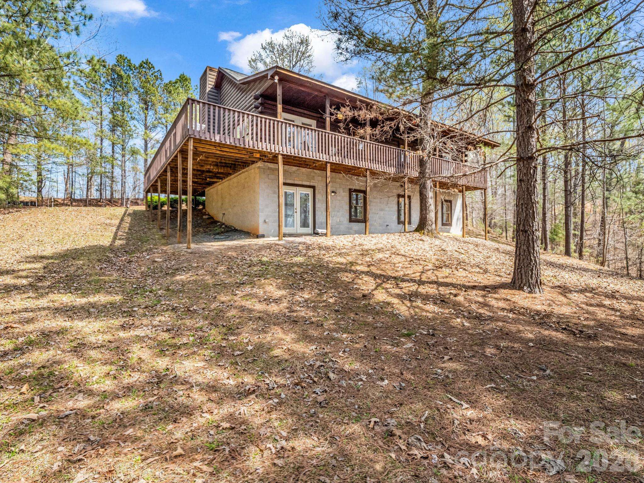 1050 Cross Ridge DR, Rutherfordton, NC 28139