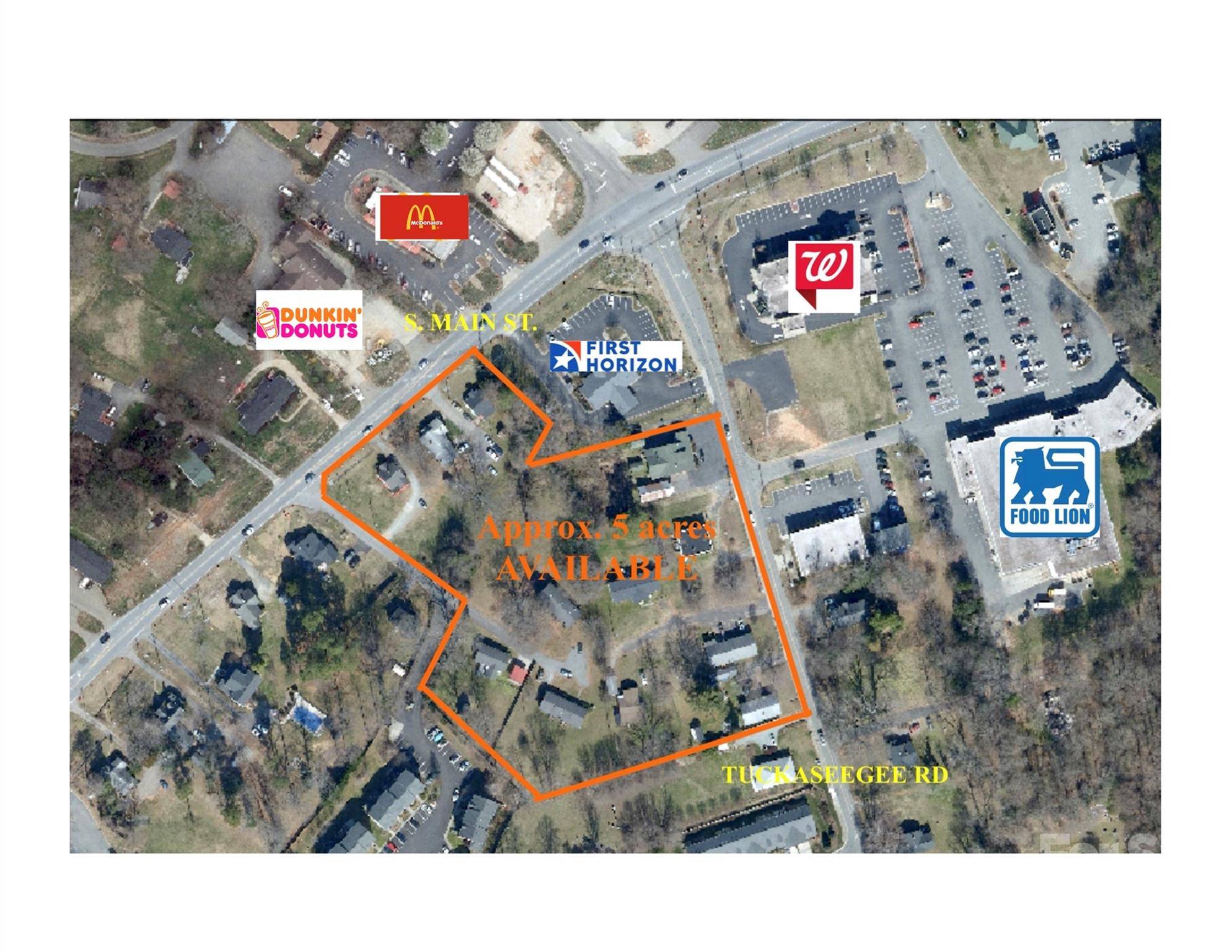 711 S Main ST, Mount Holly, NC 28120
