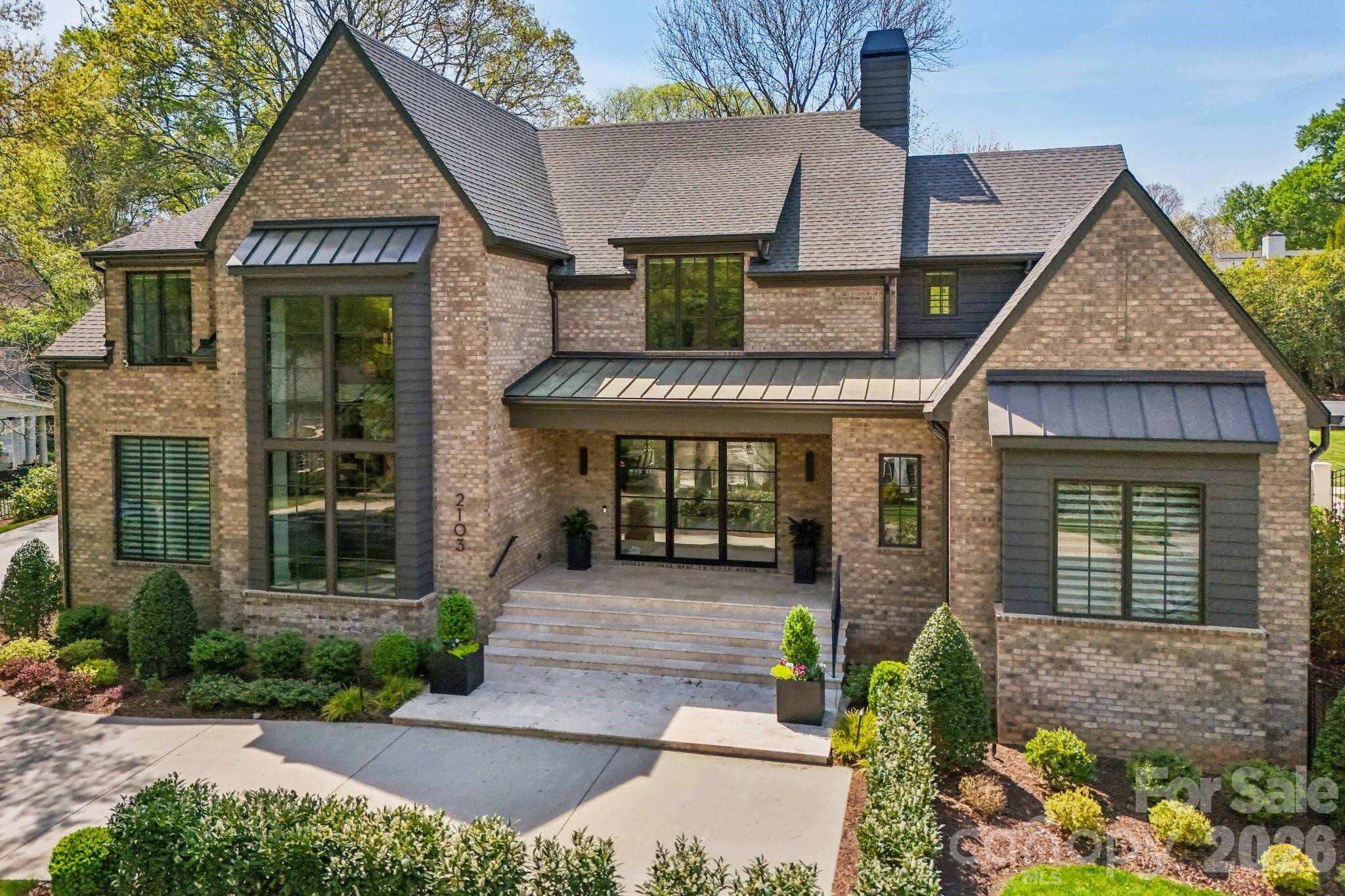 2103 Cortelyou RD, Charlotte, NC 28211