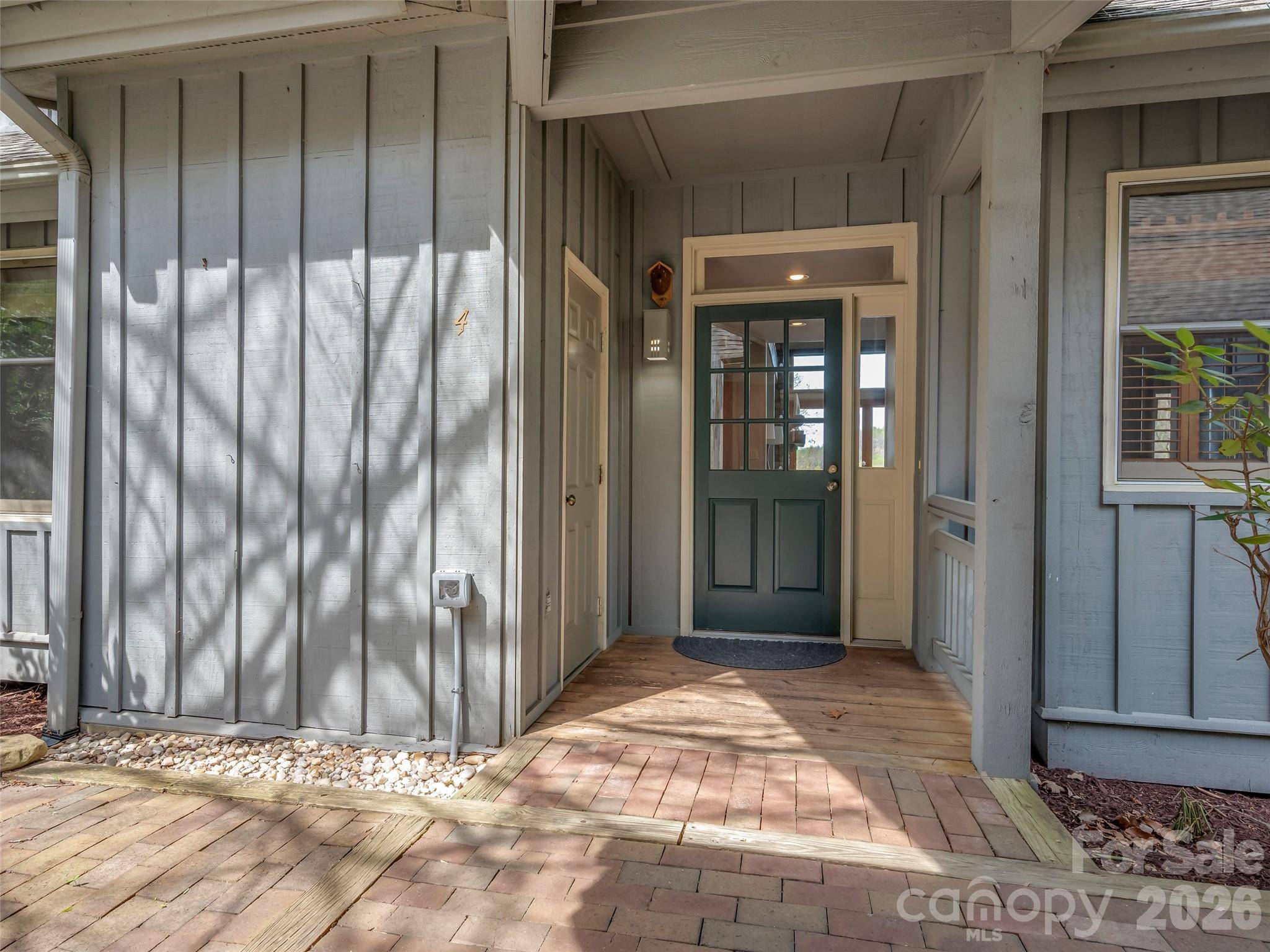 4 Wild Ivy RUN, Hendersonville, NC 28739