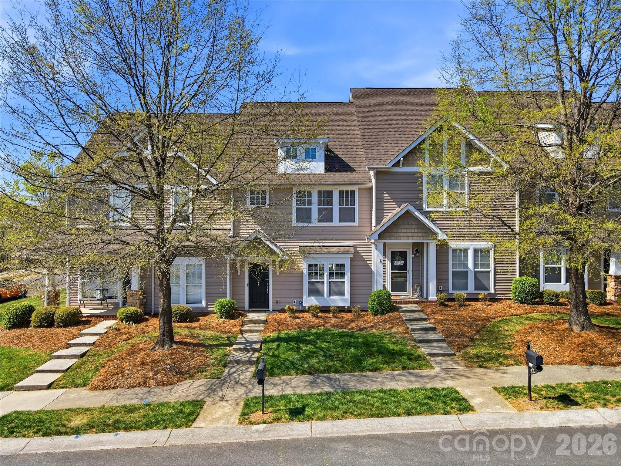 1005 Laparc LN, Indian Trail, NC 28079