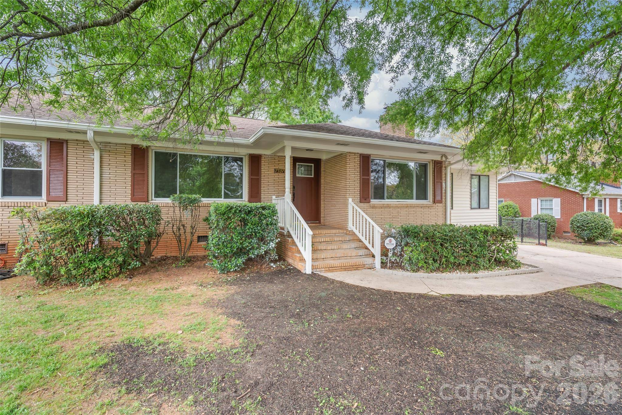 7537 Monroe RD, Charlotte, NC 28212