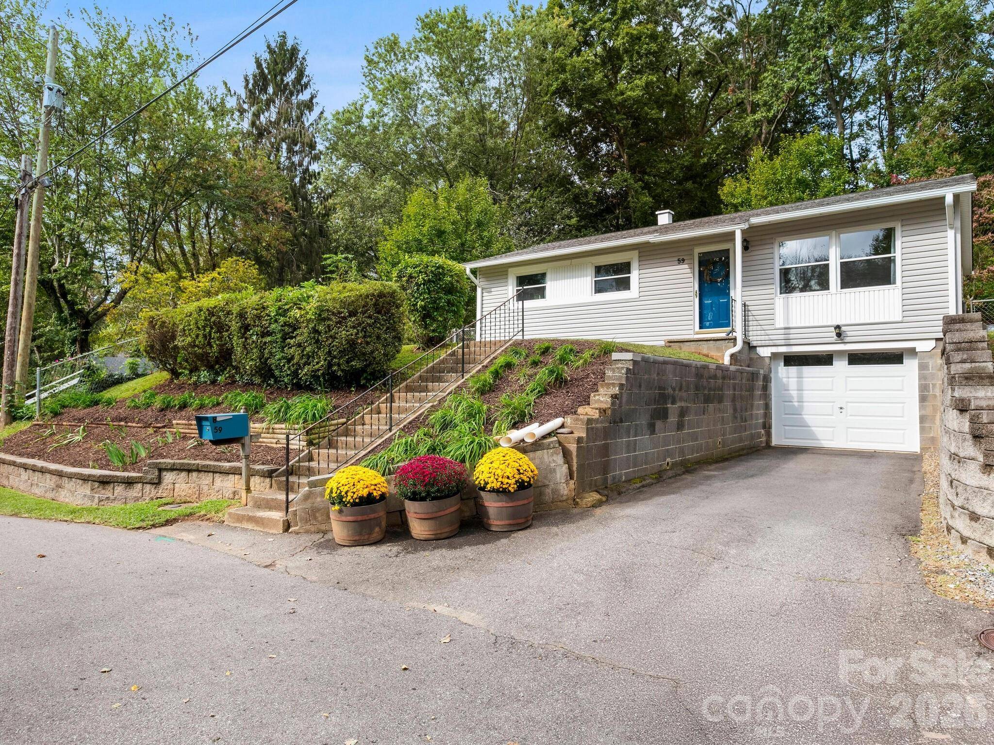 59 Greeley ST, Asheville, NC 28806