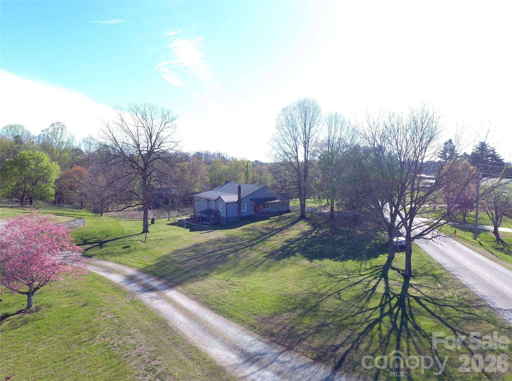 4543 Horseshoe Bend RD, Hudson, NC 28638