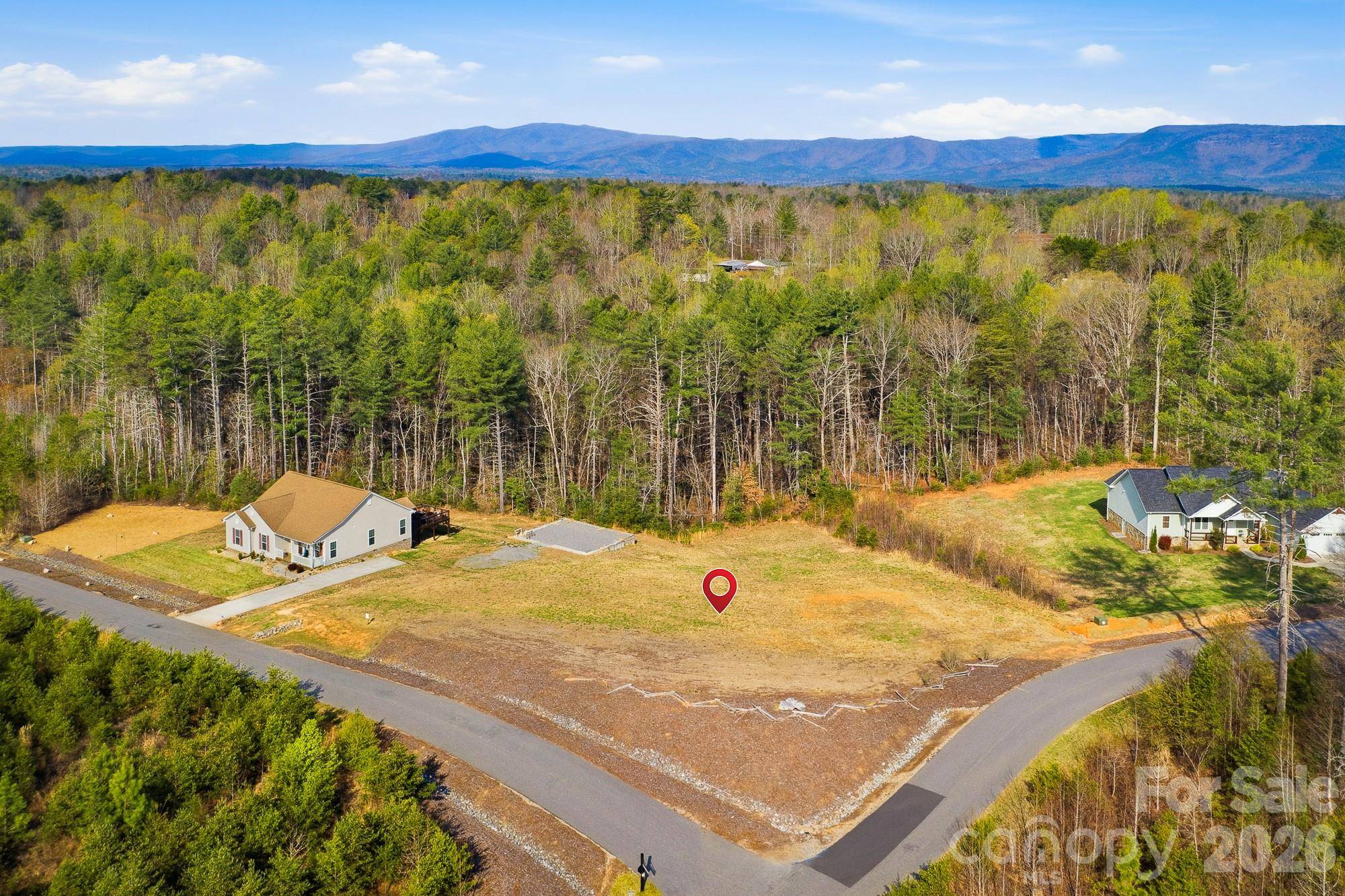 2018 Starlight LN, Morganton, NC 29655