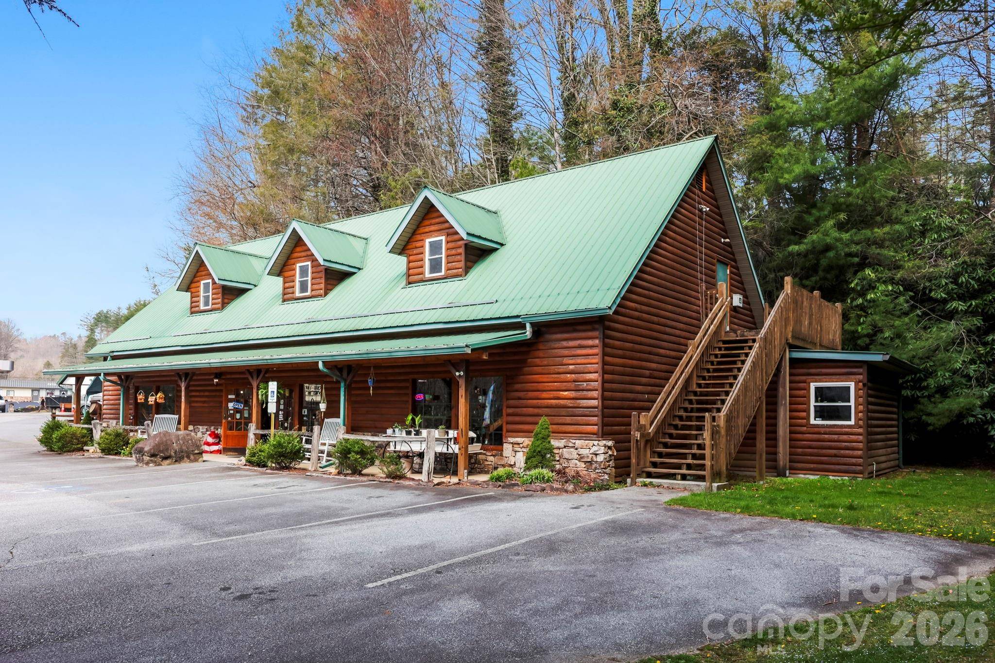10932 Rosman HWY, Lake Toxaway, NC 28747
