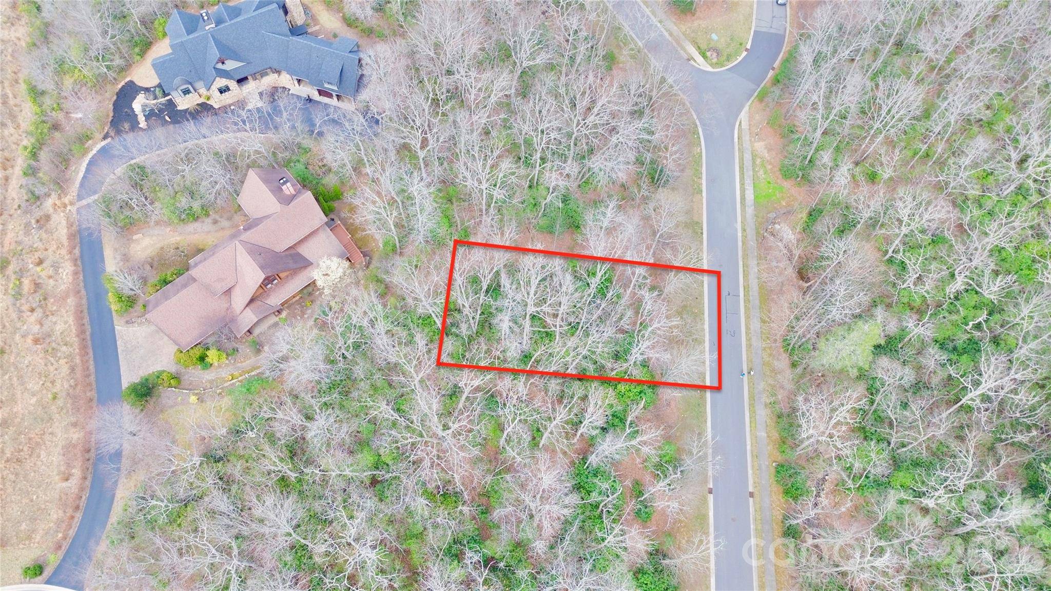21 Settings BLVD #40, Black Mountain, NC 28711