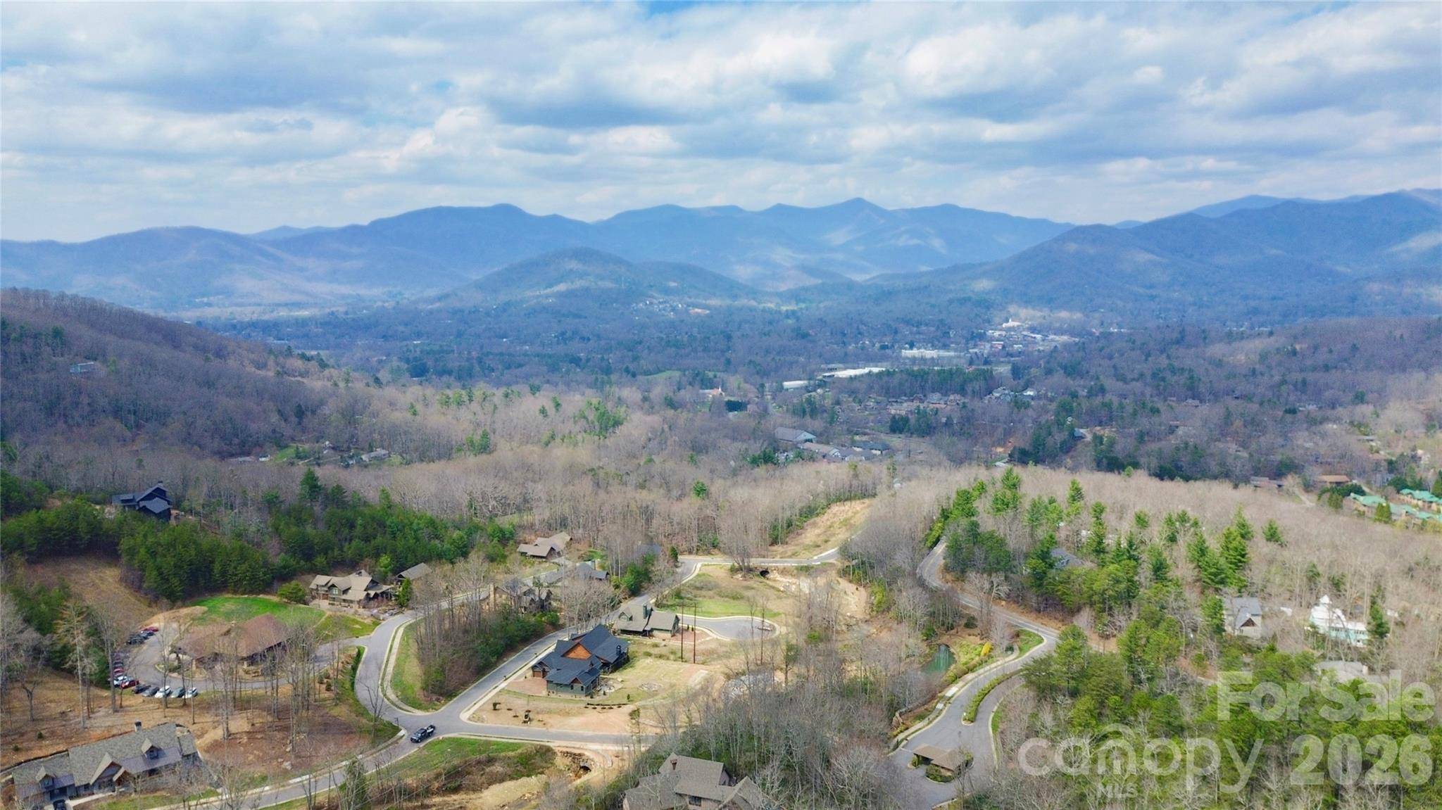 21 Settings BLVD #40, Black Mountain, NC 28711
