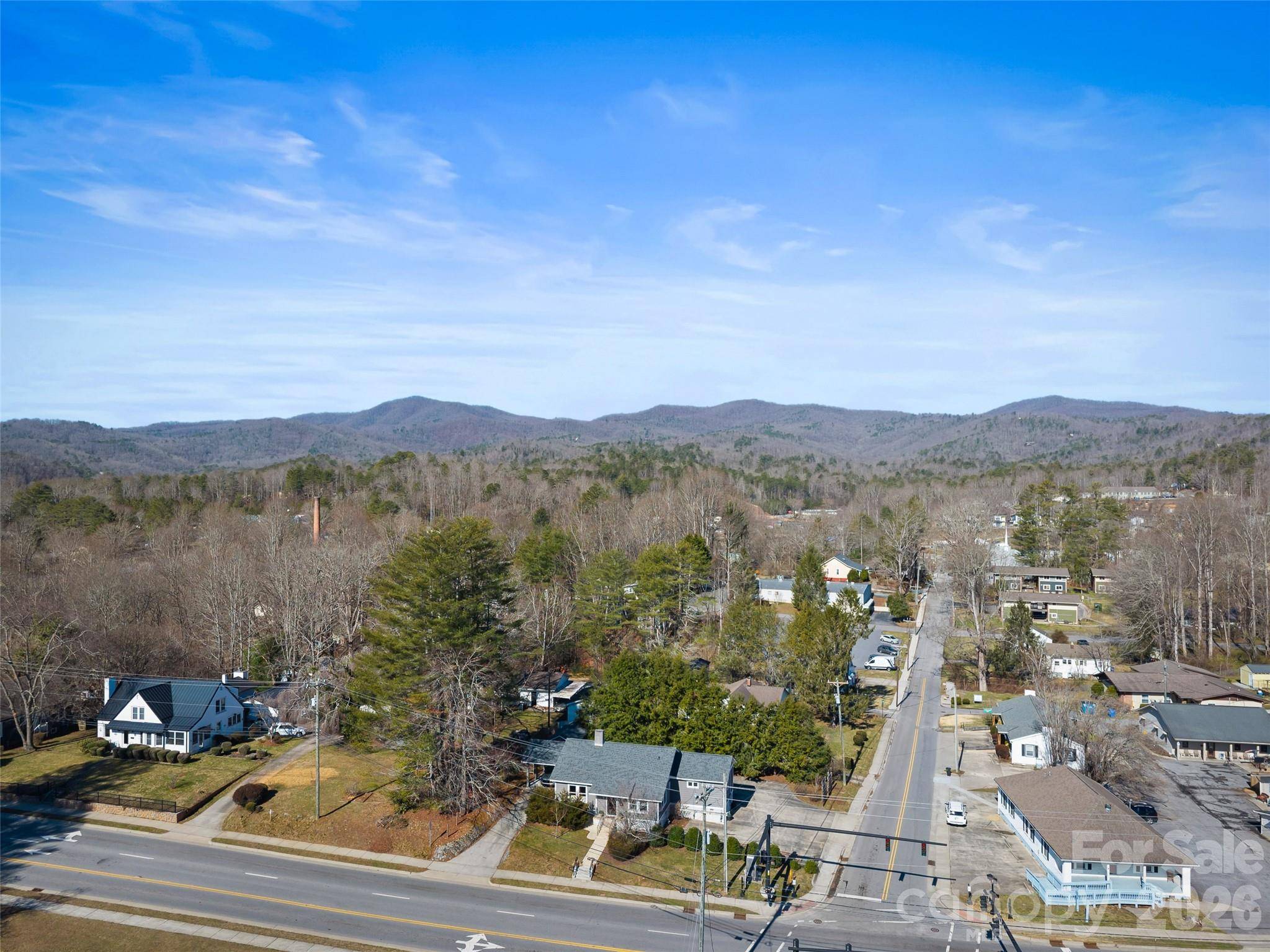 294 S Caldwell ST, Brevard, NC 28712