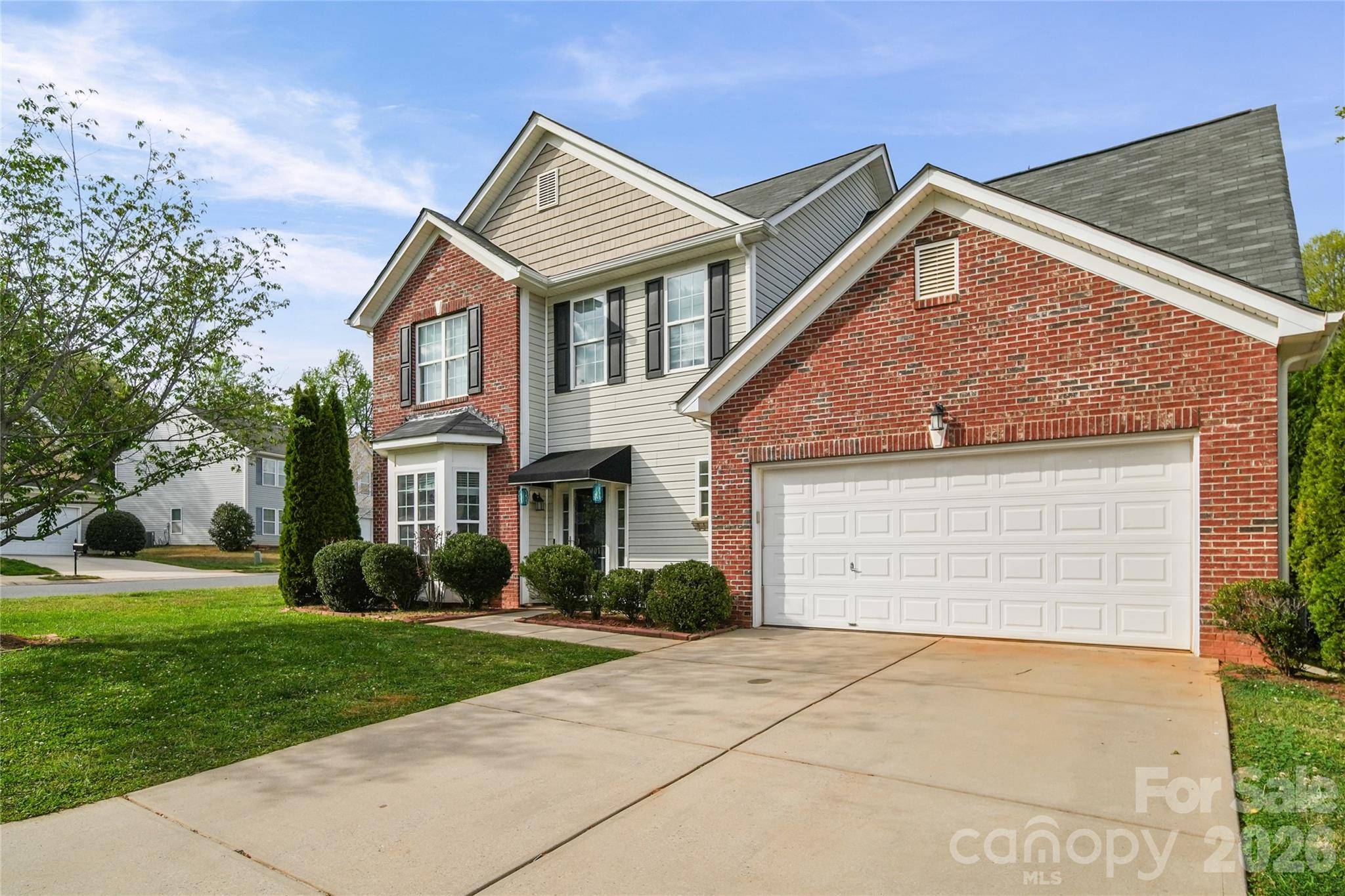 2001 Lake Vista DR, Mount Holly, NC 28120