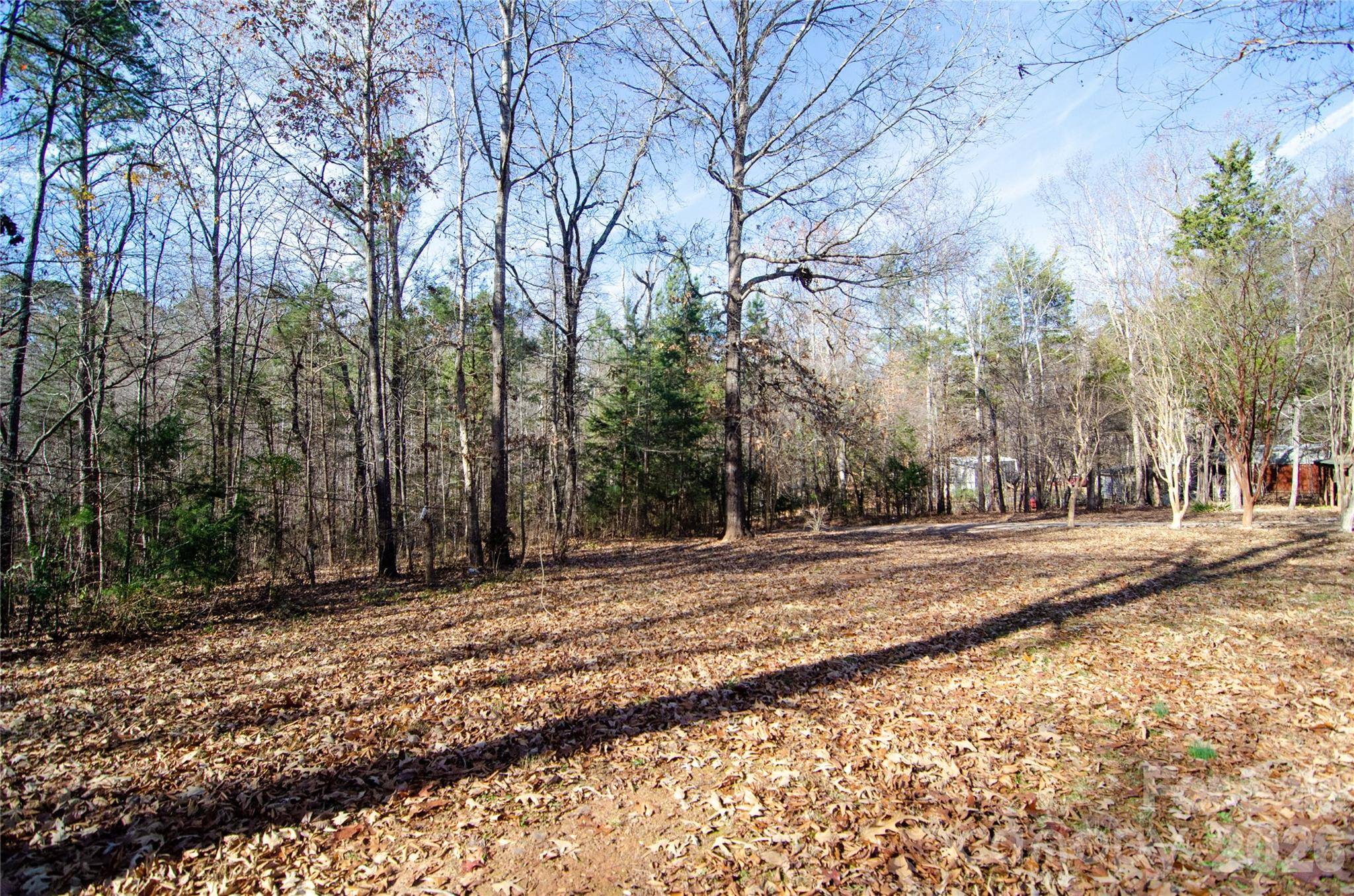 1415 Smith Woods LN, Hickory Grove, SC 29717