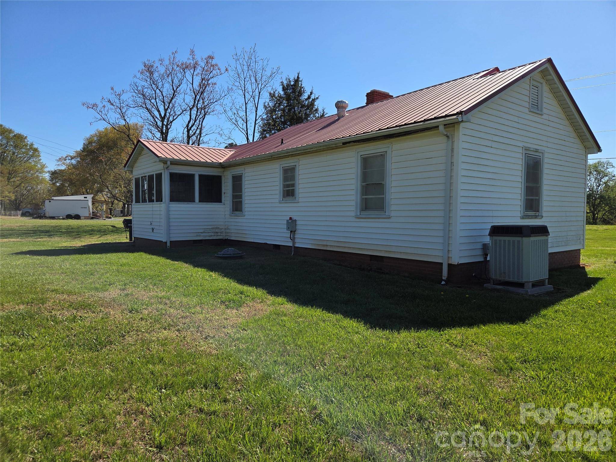 2744 N NC 16 Business HWY, Denver, NC 28037