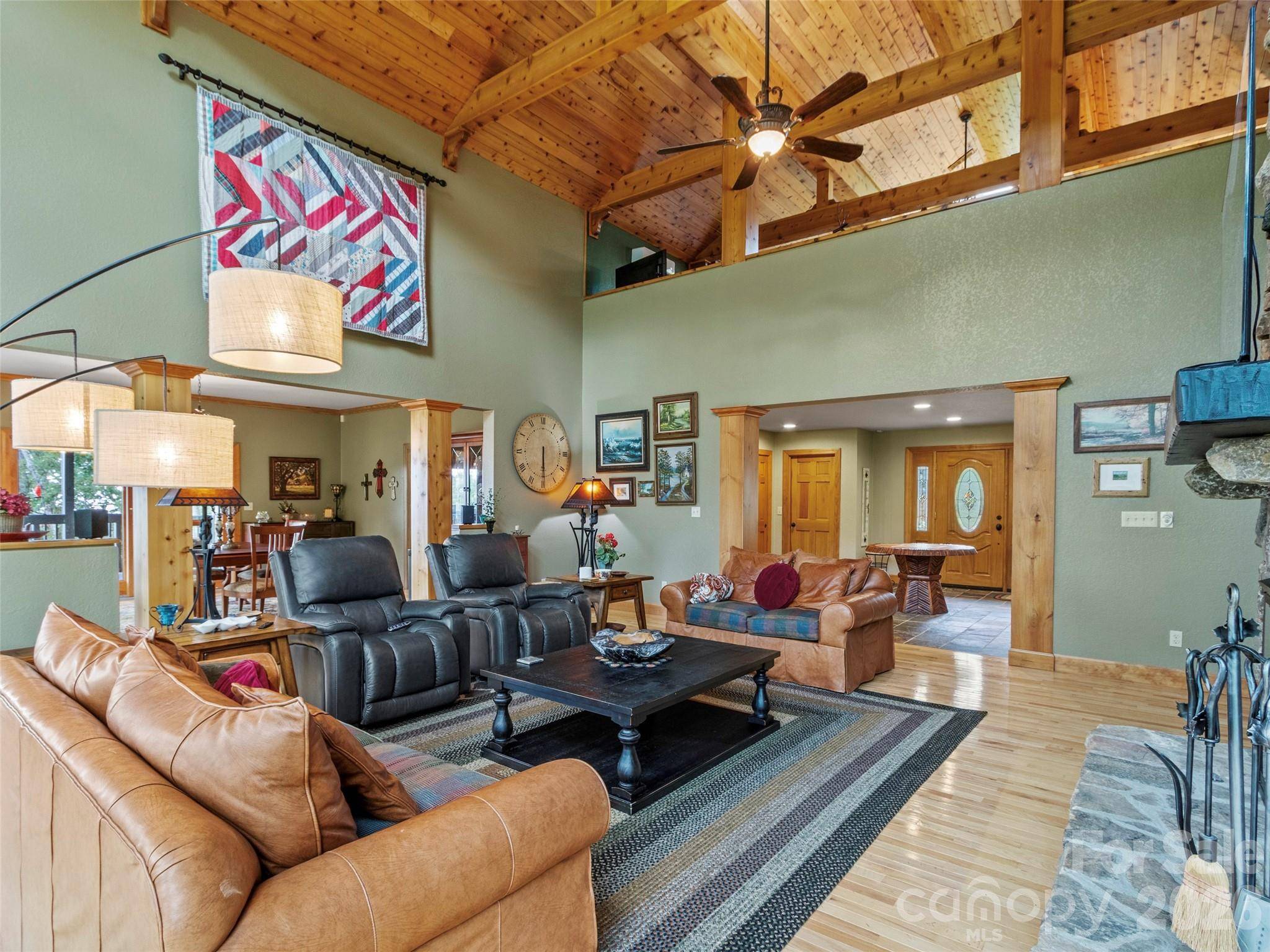 151 Austin Mountain DR, Burnsville, NC 28714