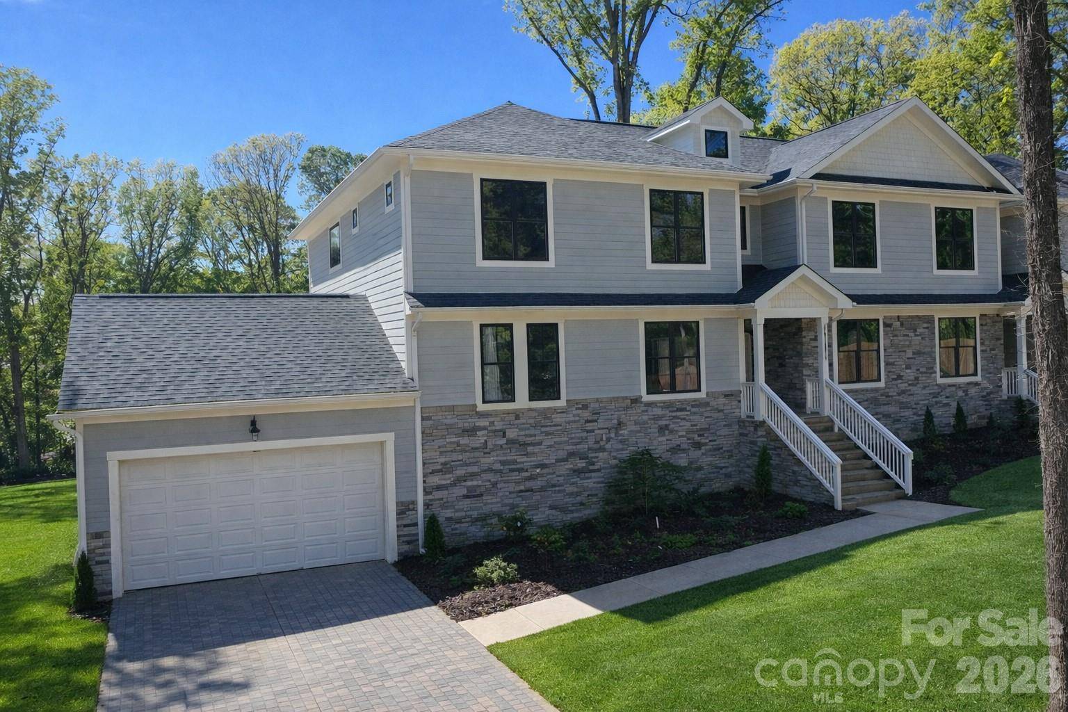 4304 Tangle DR, Charlotte, NC 28211
