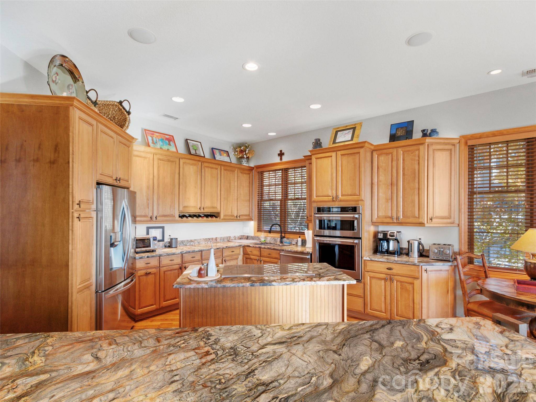 121 Spring Rock RD #C1, Burnsville, NC 28714