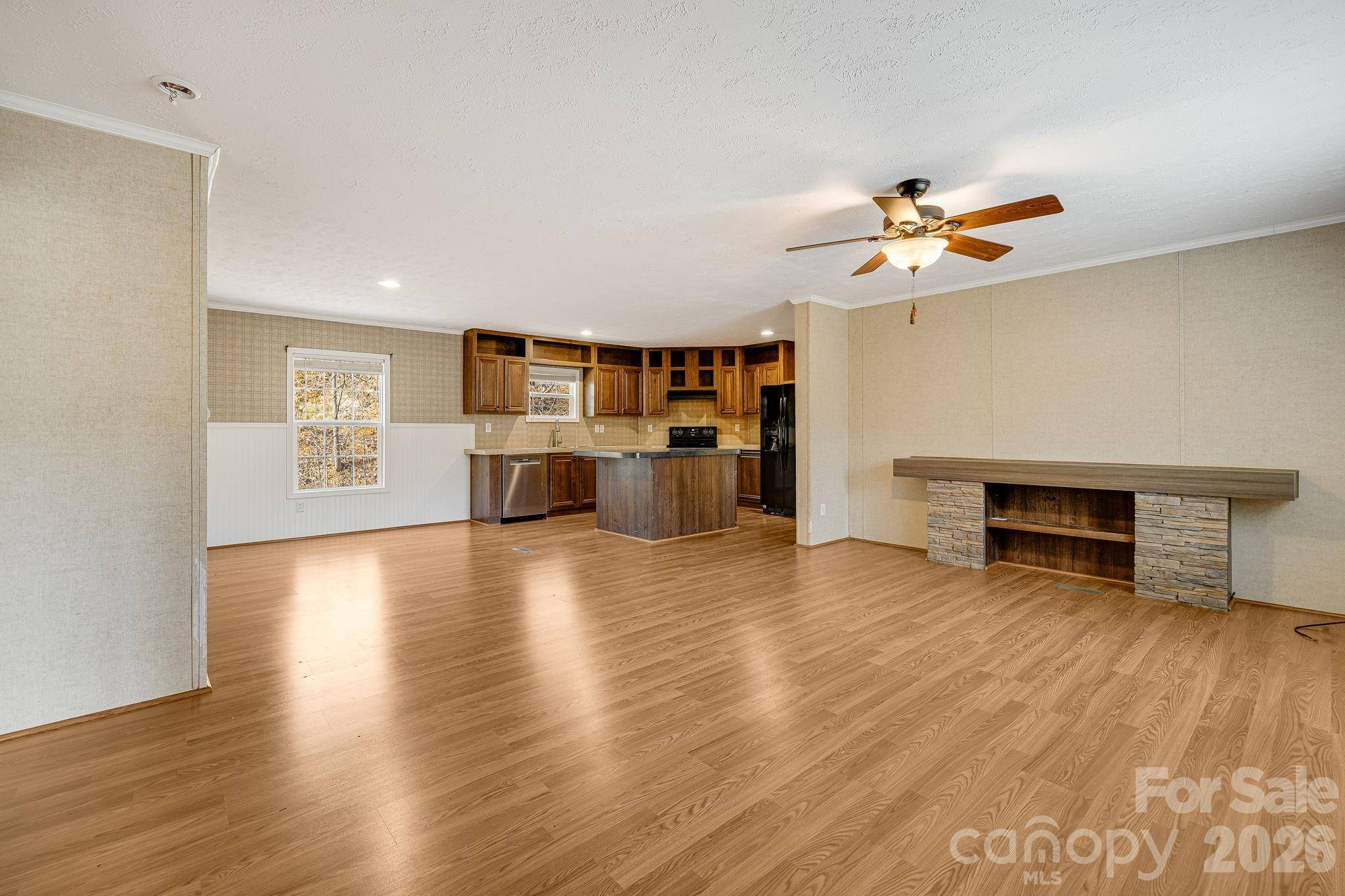 403 Youngs Gap RD, Fletcher, NC 28732