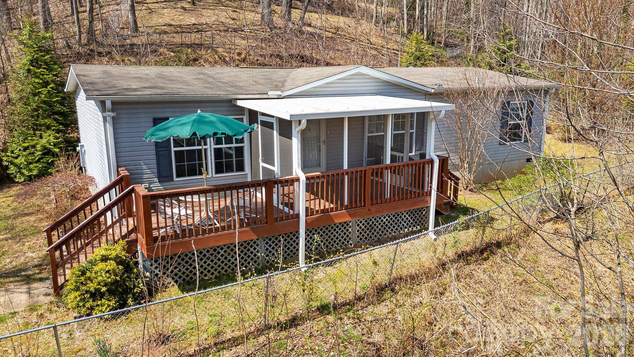 403 Youngs Gap RD, Fletcher, NC 28732