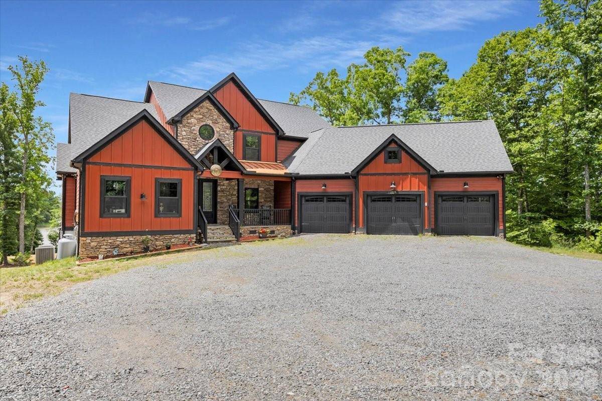 1194 99 Island RD, Blacksburg, SC 29702